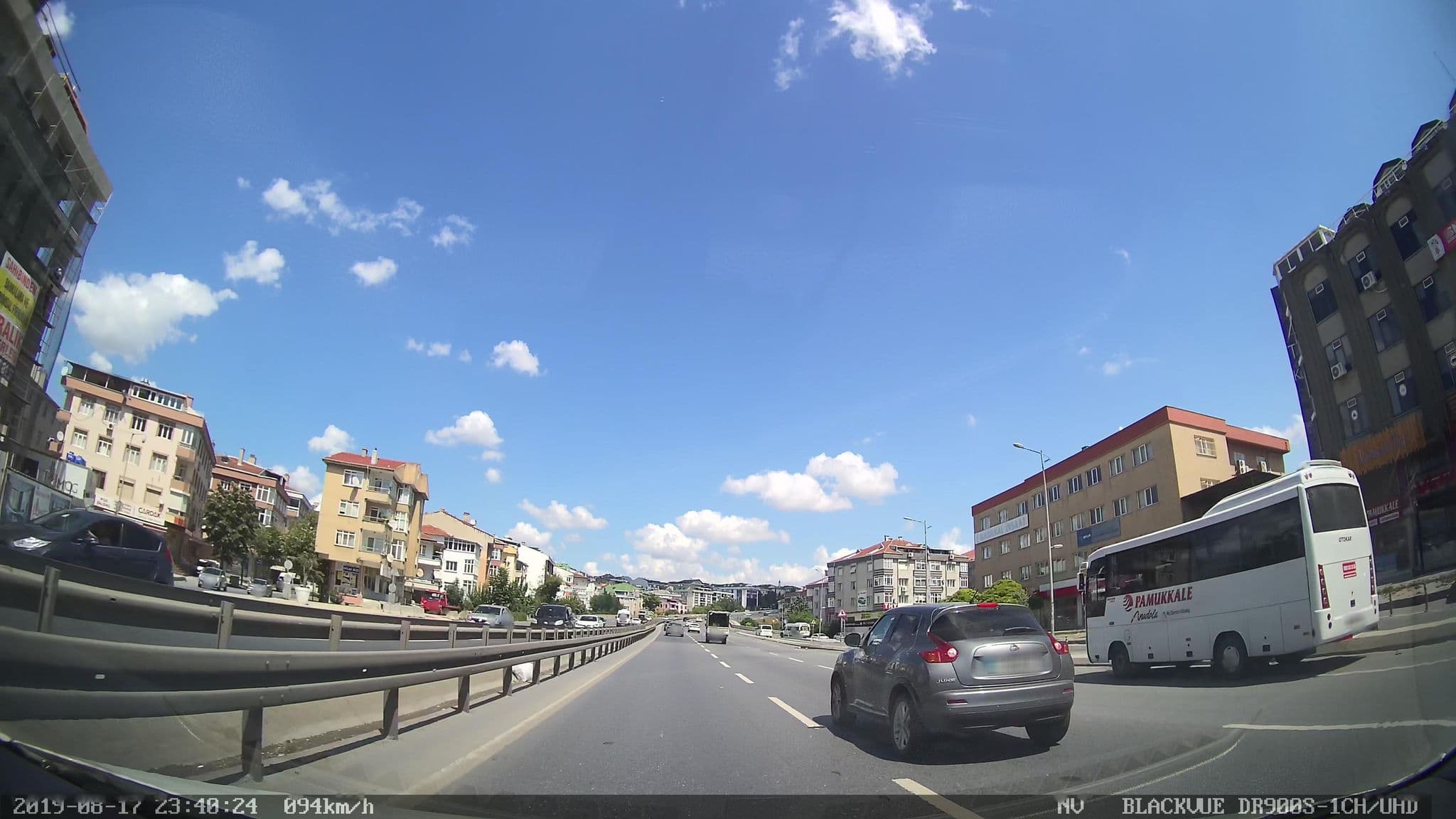 Street view near Buyukcekmece Anı Turizm, Büyükçekmece — © yercizenler (CC BY-SA · Mapillary)