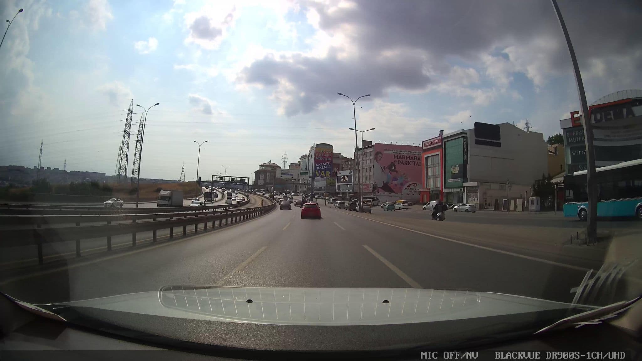 Street view near İSTANBUL SHAMROCK OTEL, Yakuplu — © lutfullah (CC BY-SA · Mapillary)