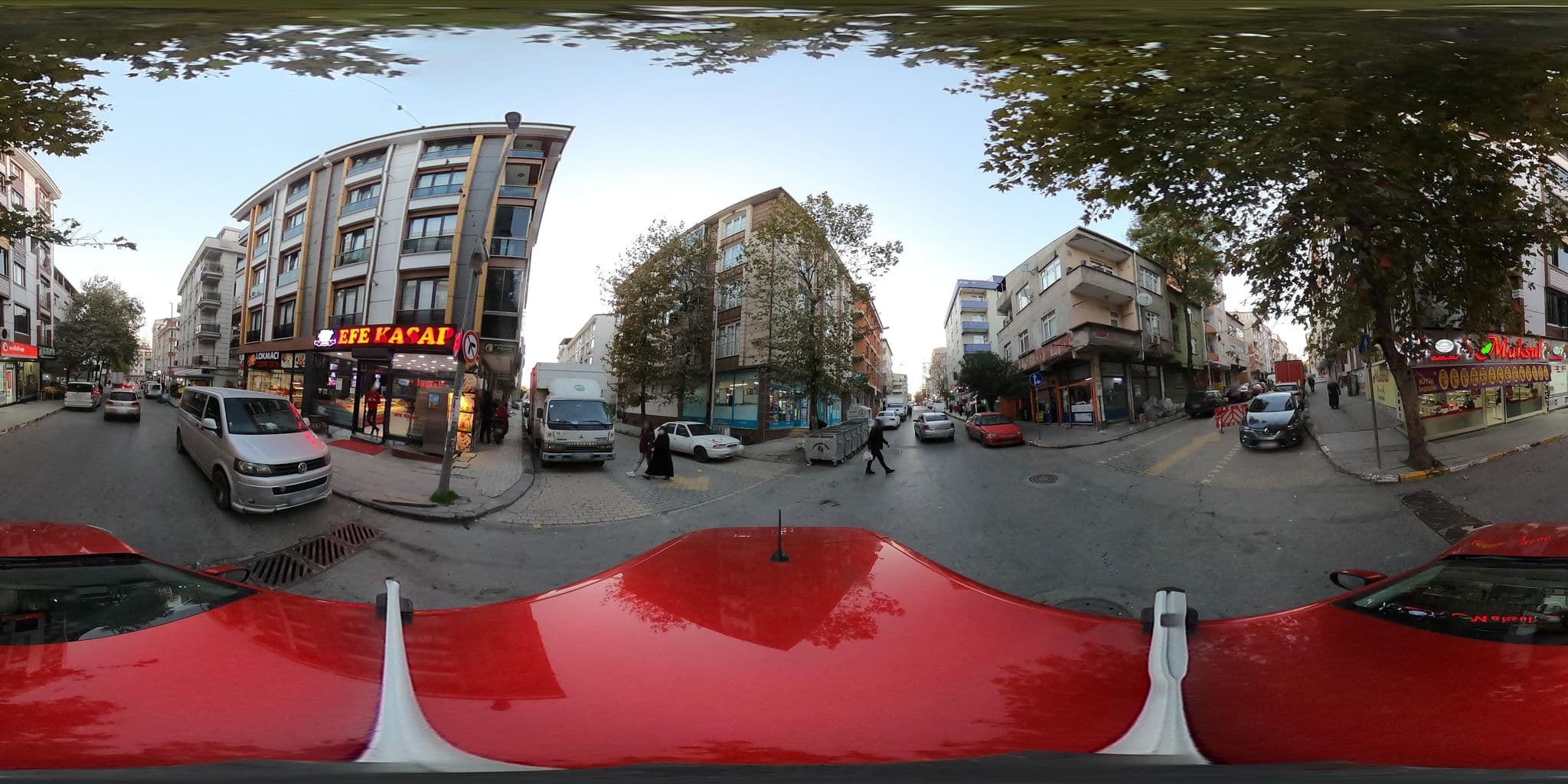 Street view near Dalarslan Hotel, Esenyurt — © yturkmenoglu (CC BY-SA · Mapillary)