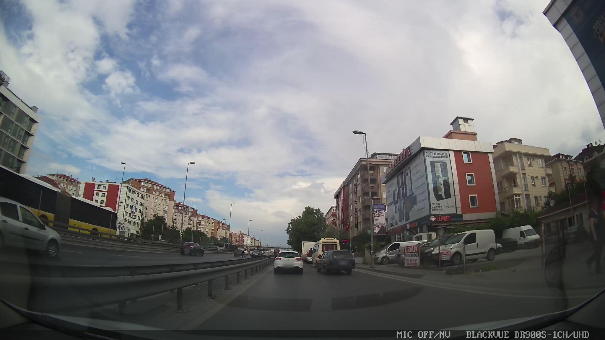 Street view near kaptan 5 sitesi, Küçükçekmece — © ahmetegri (CC BY-SA · Mapillary)