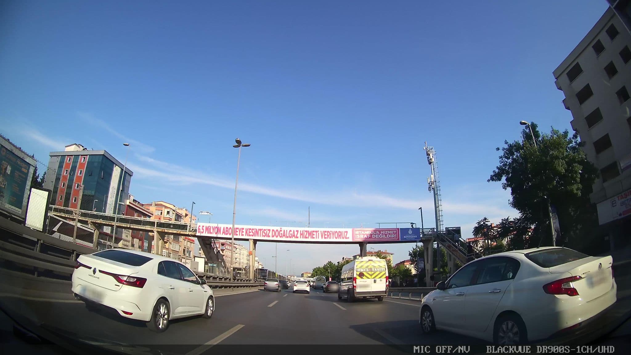 Street view near Dream Suit Spa Center, Küçükçekmece — © asturksever (CC BY-SA · Mapillary)