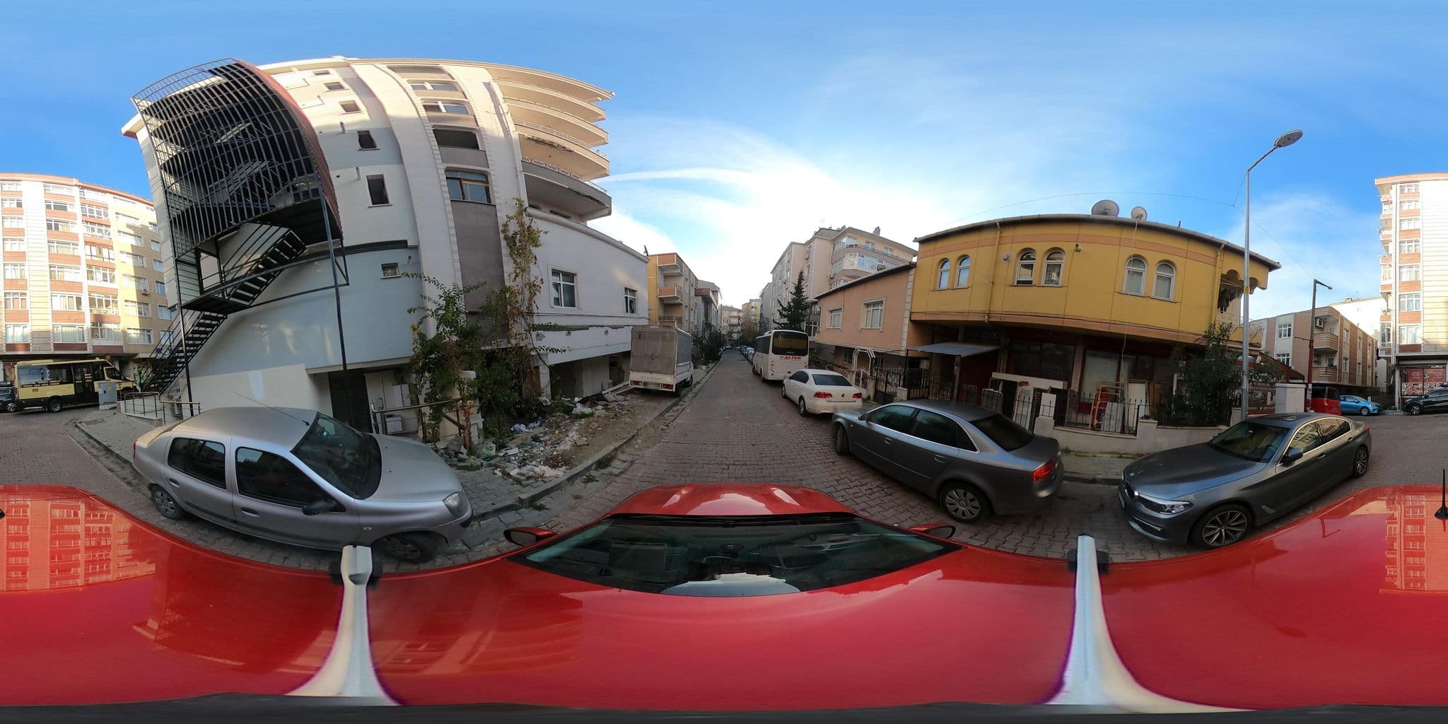 Street view near Avcılar Garden Hotel, Küçükçekmece — © ademturkmen (CC BY-SA · Mapillary)