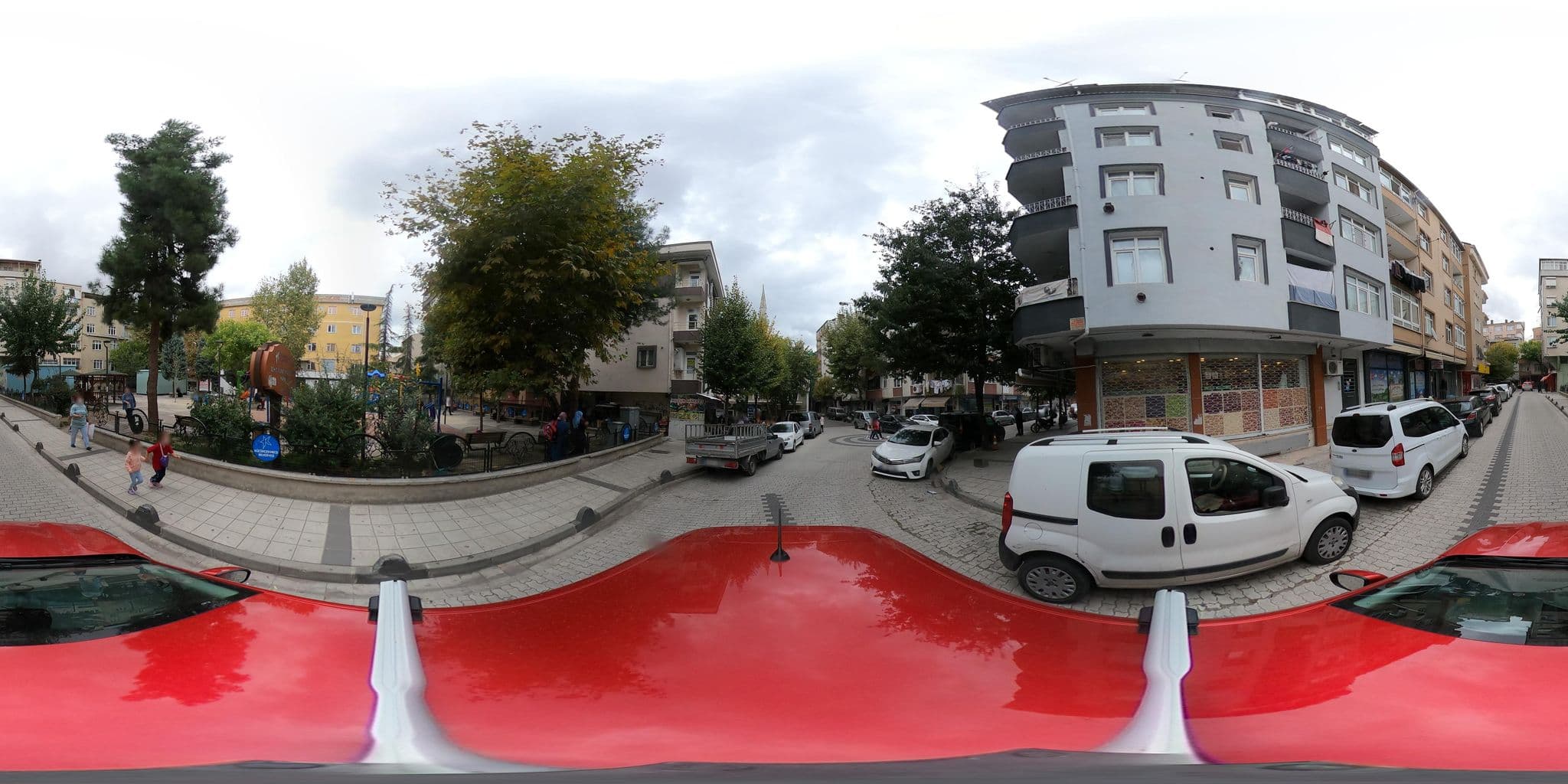 Street view near Taksim, Küçükçekmece — © ademturkmen (CC BY-SA · Mapillary)