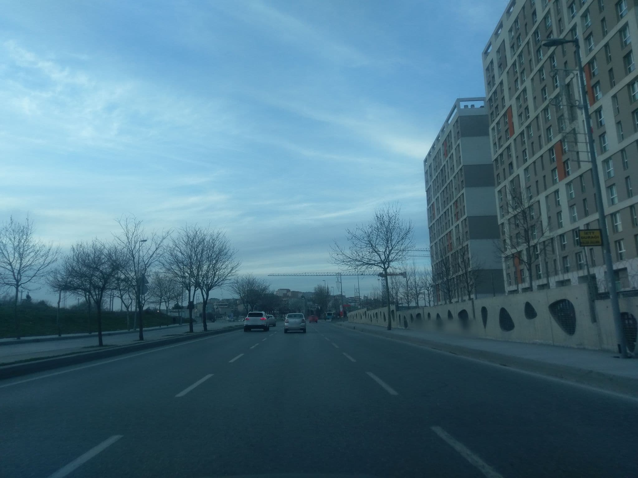 Street view near kığılcım palace, Küçükçekmece — © ozkanilyasaksu (CC BY-SA · Mapillary)