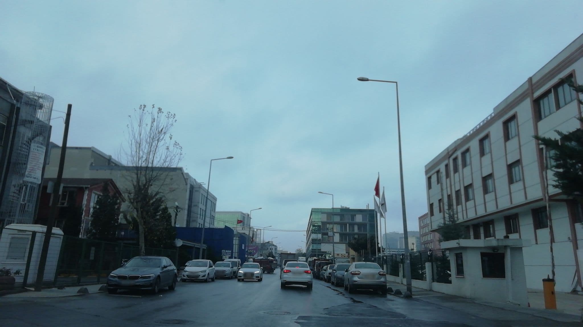 Street view near Radisson Parkinn, Bağcılar — © okansafak (CC BY-SA · Mapillary)