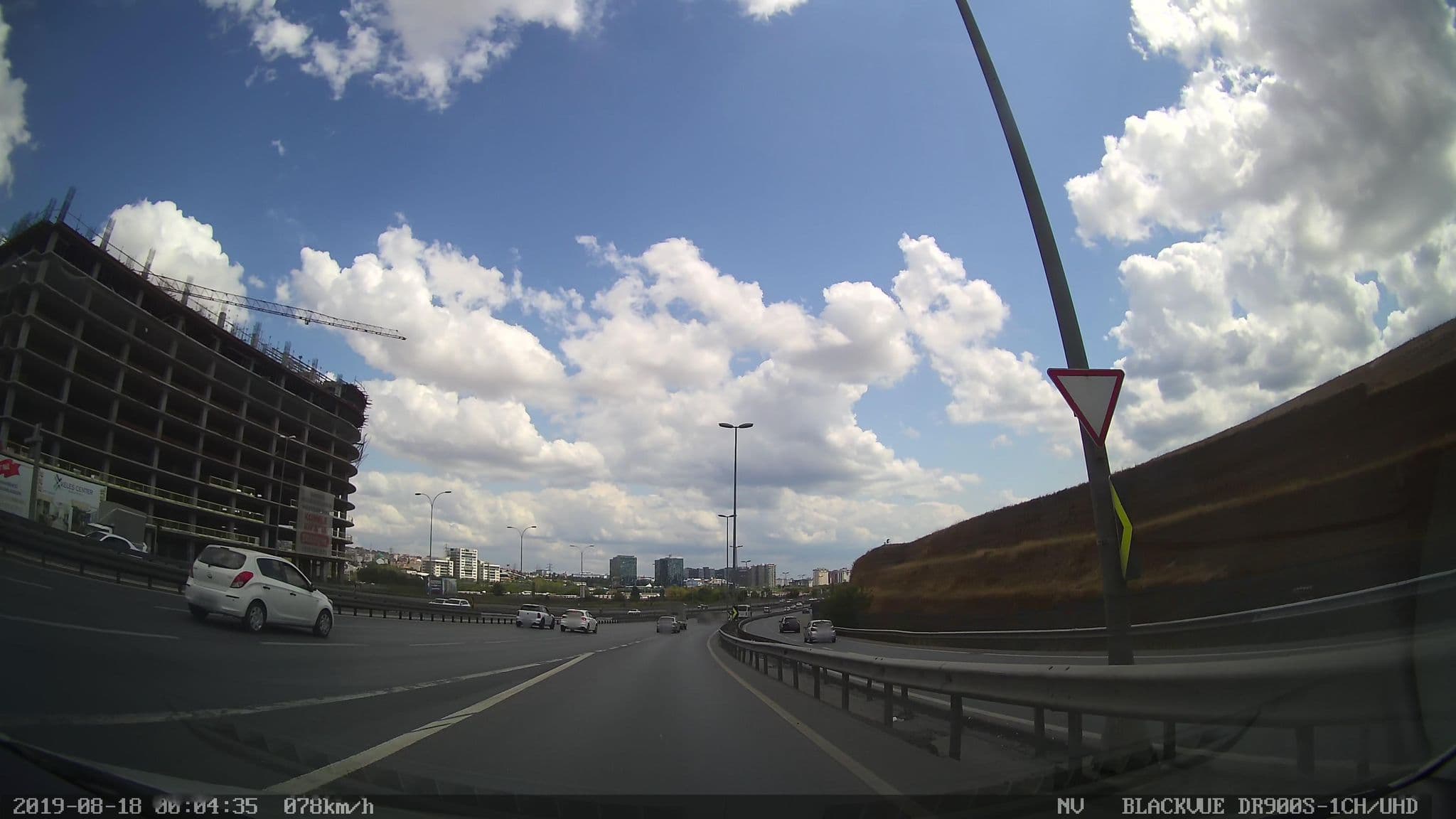 Street view near Radıssonn sas conference otel ıstanbul, Küçükçekmece — © yercizenler (CC BY-SA · Mapillary)