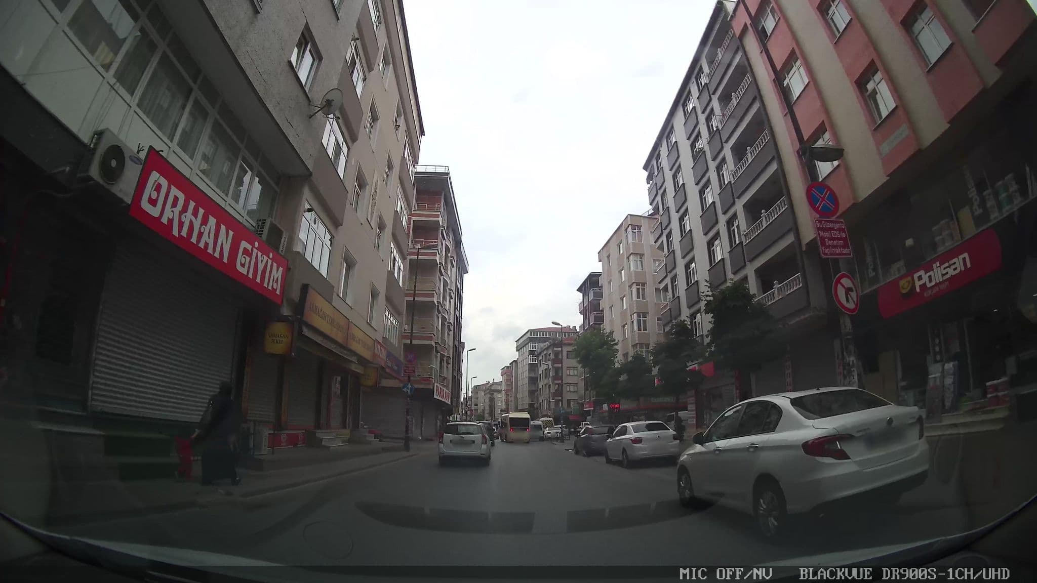 Street view near The Cestlot's palace, Bahçelievler — © ahmetegri (CC BY-SA · Mapillary)