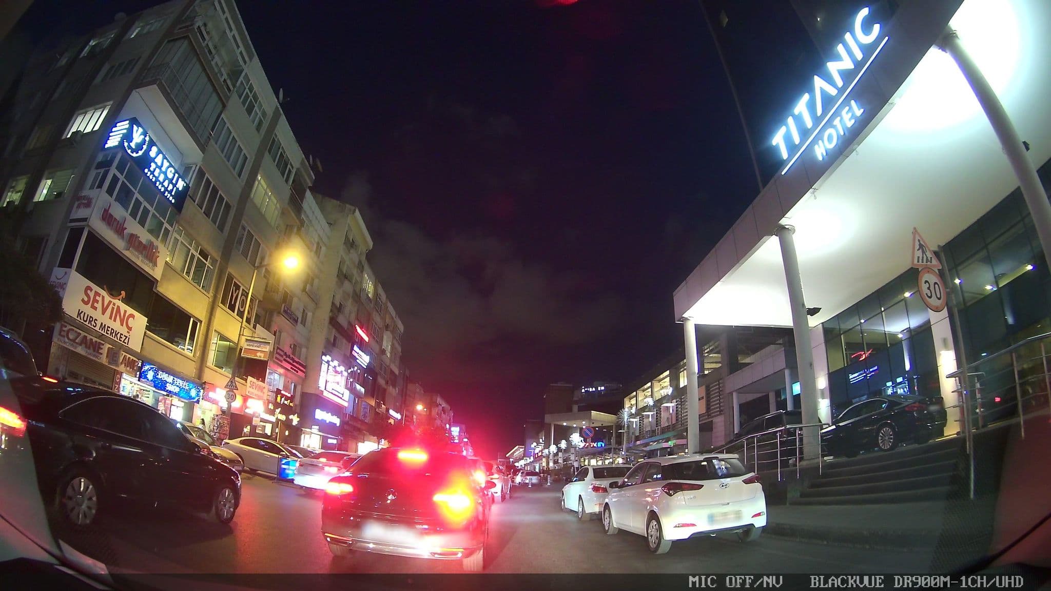 Street view near Titanic Port Bakırköy, Bahçelievler — © asturksever (CC BY-SA · Mapillary)