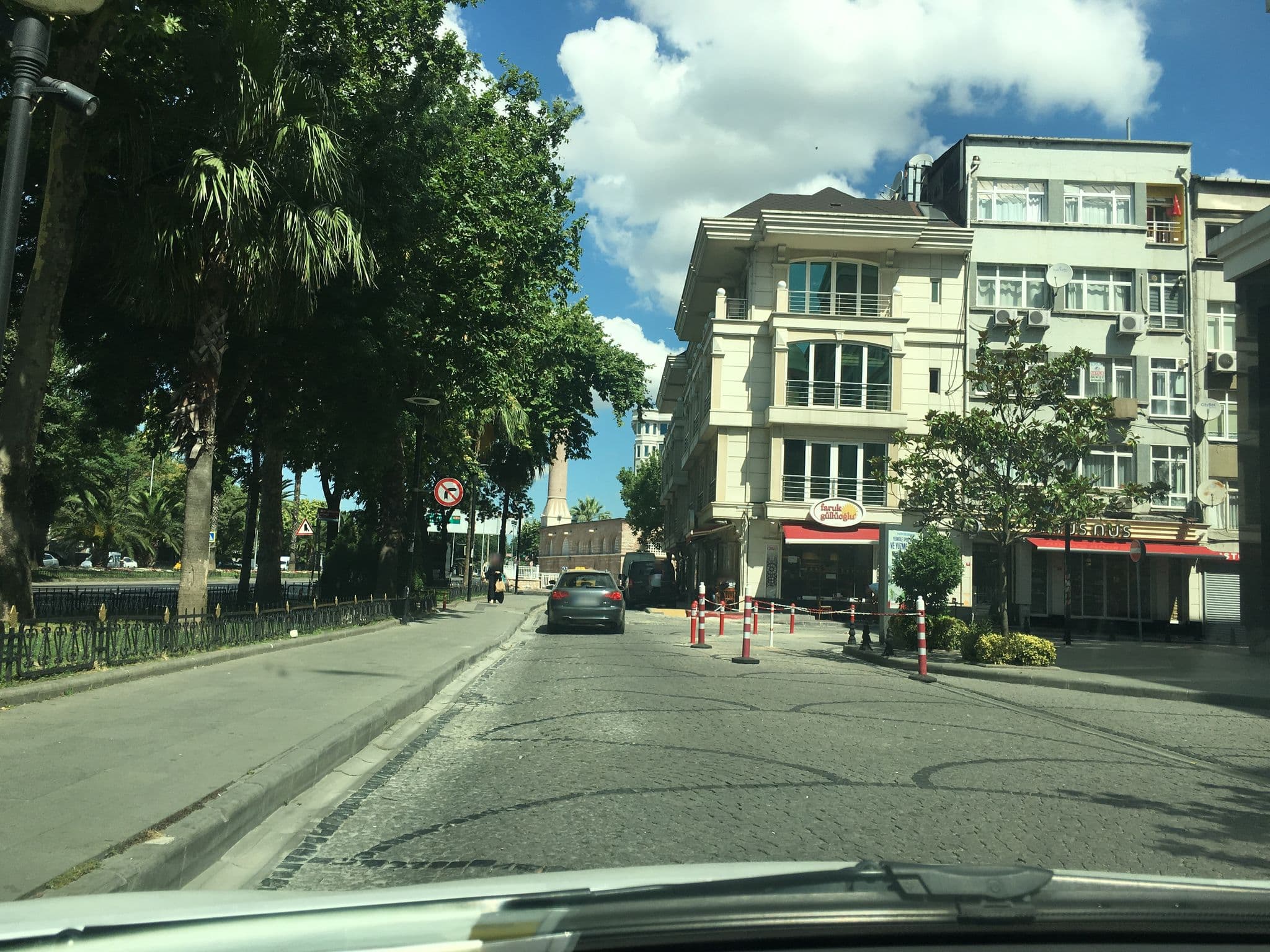 Street view near ıhlara konakları, Istanbul — © myusufuyan (CC BY-SA · Mapillary)
