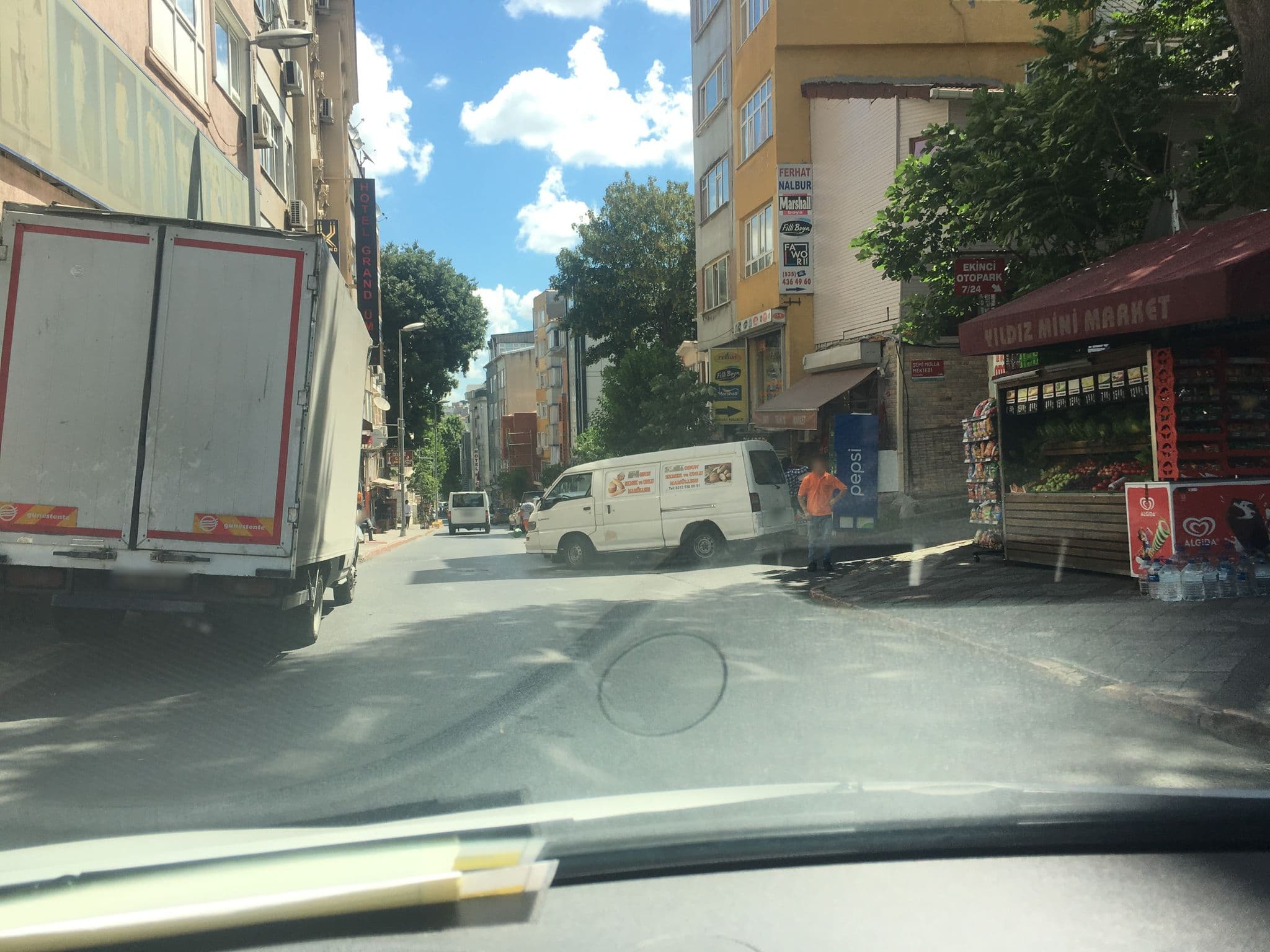 Street view near Villa Park Otel, Istanbul — © myusufuyan (CC BY-SA · Mapillary)