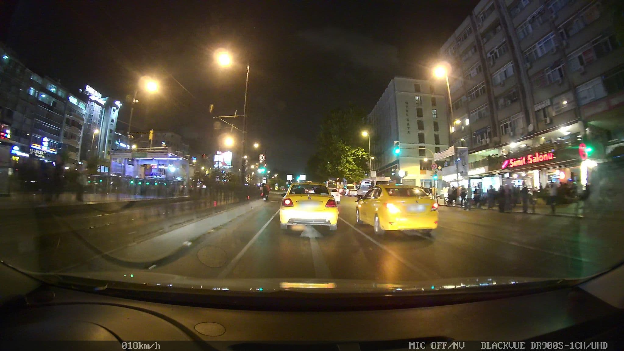 Street view near Camera 401, Istanbul — © ahmetegri (CC BY-SA · Mapillary)