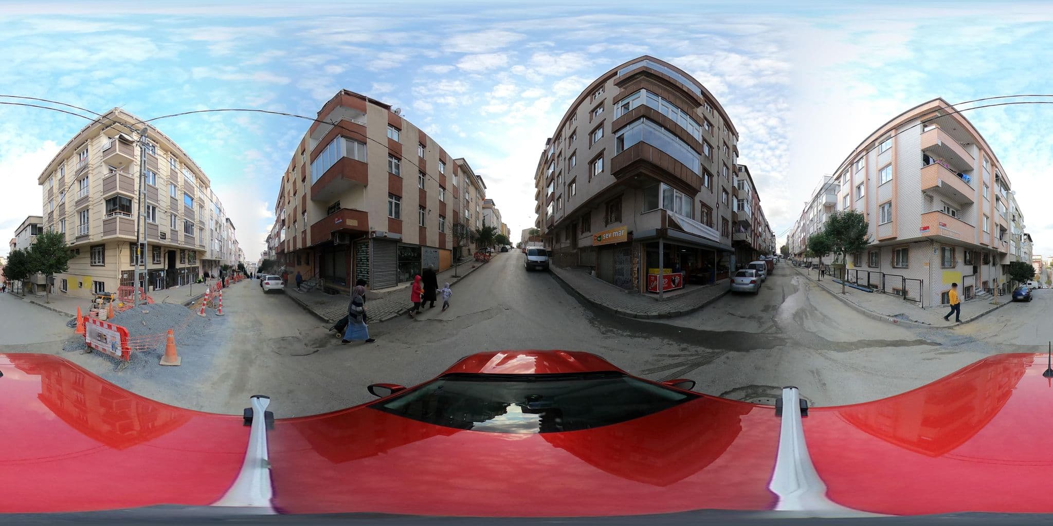 Street view near Duar Hotel, Sultangazi — © ademturkmen (CC BY-SA · Mapillary)