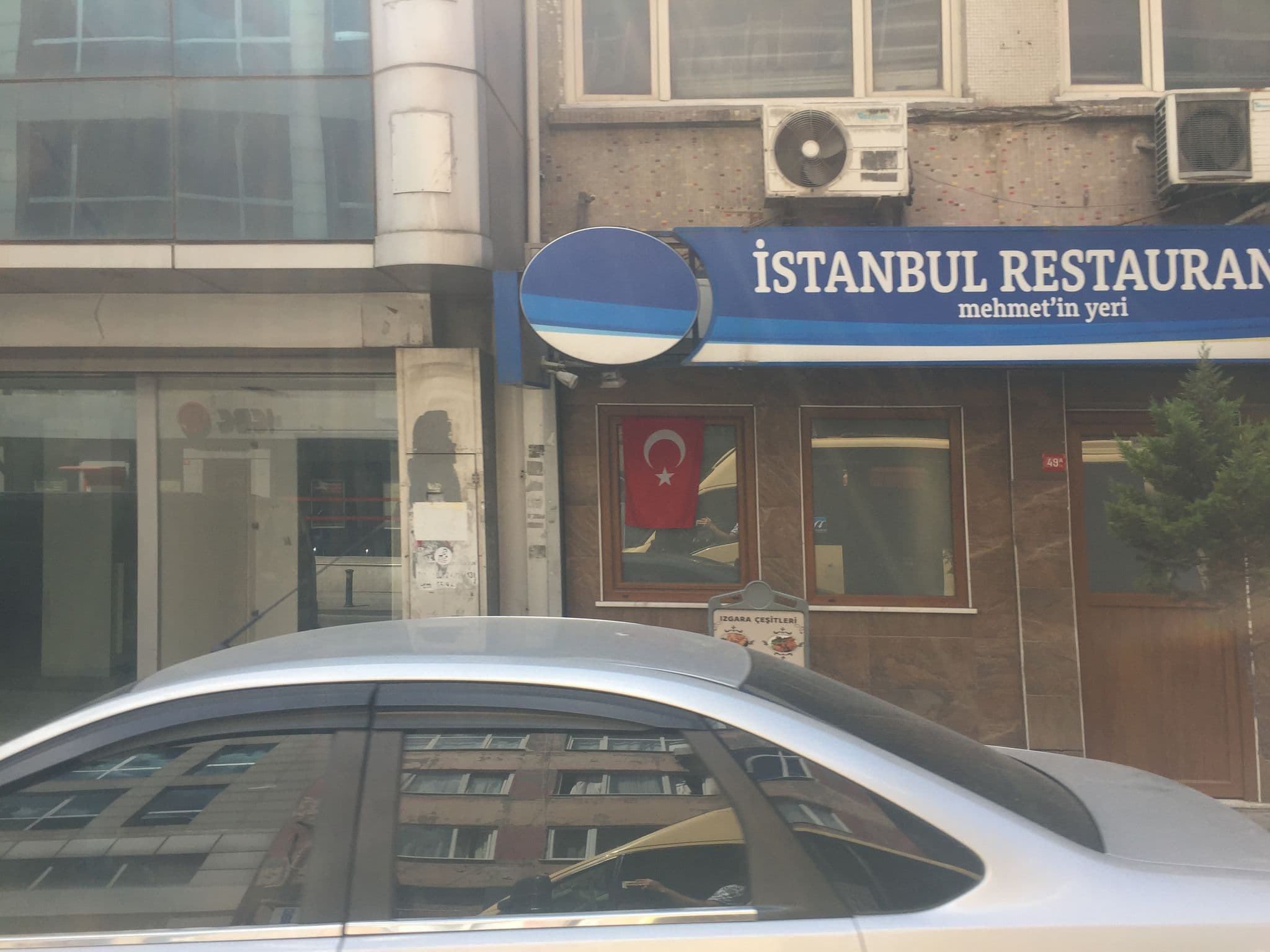 Street view near Yavuz Otel, Fatih — © sessiznotalar (CC BY-SA · Mapillary)