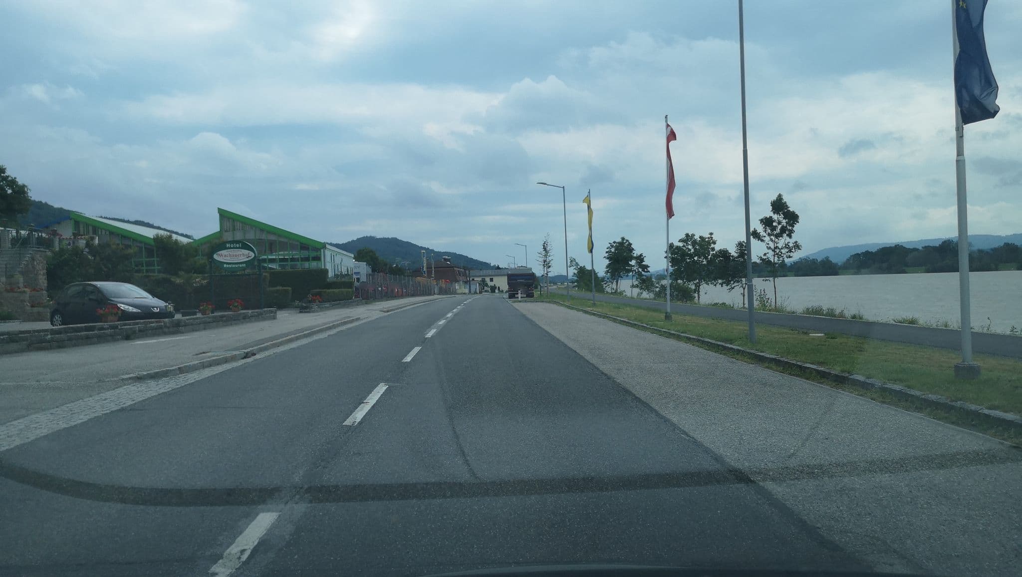 Street view near Wachauerhof, Krumnussbaum — © schu_r (CC BY-SA · Mapillary)