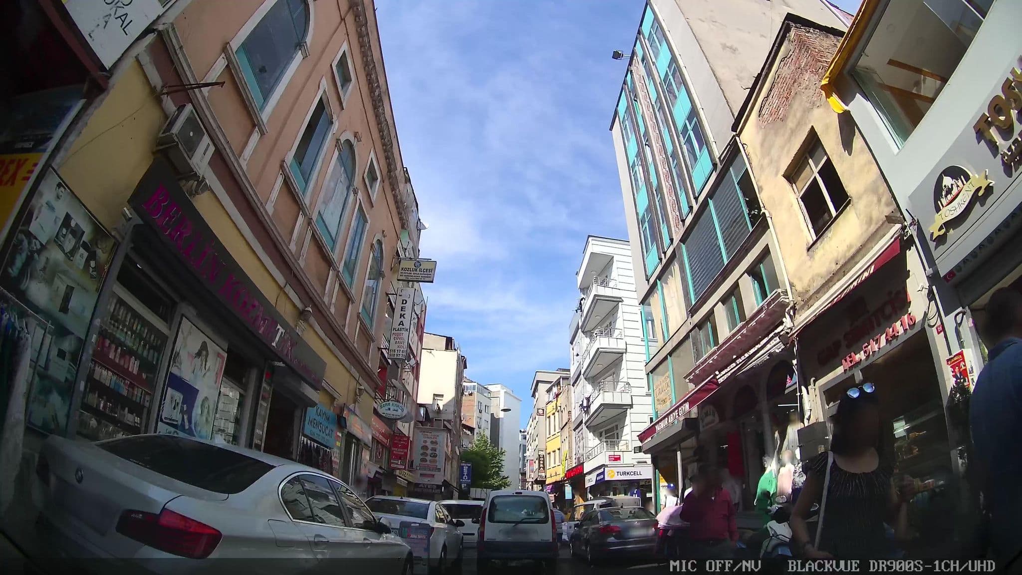 Street view near Grand Şafak Hotel, Istanbul — © asturksever (CC BY-SA · Mapillary)