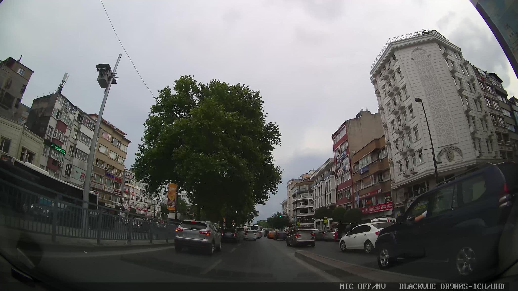 Street view near Maribor Hotel, Istanbul — © asturksever (CC BY-SA · Mapillary)