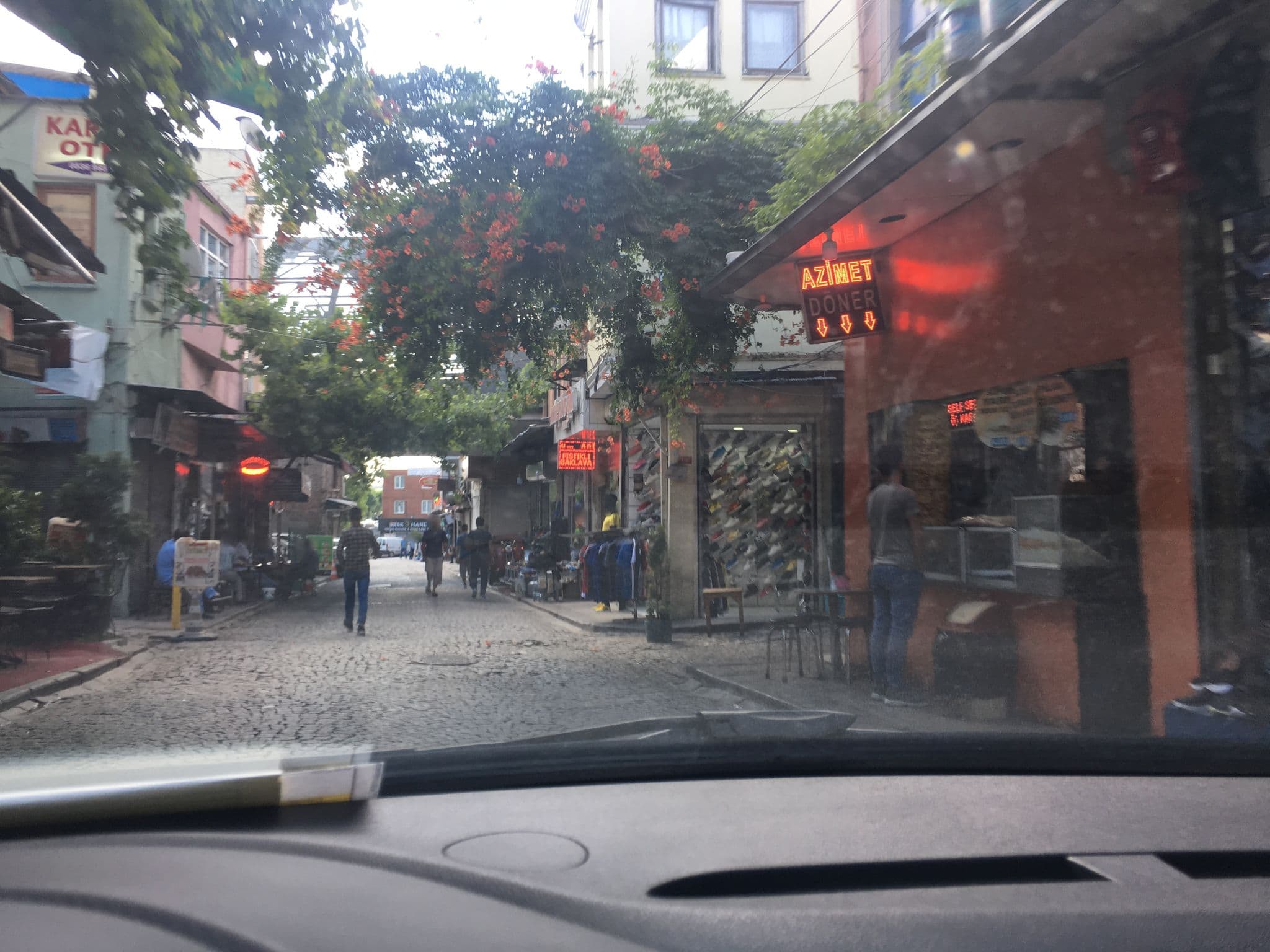 Street view near Hotel Golden Peninsula, Eminönü — © myusufuyan (CC BY-SA · Mapillary)