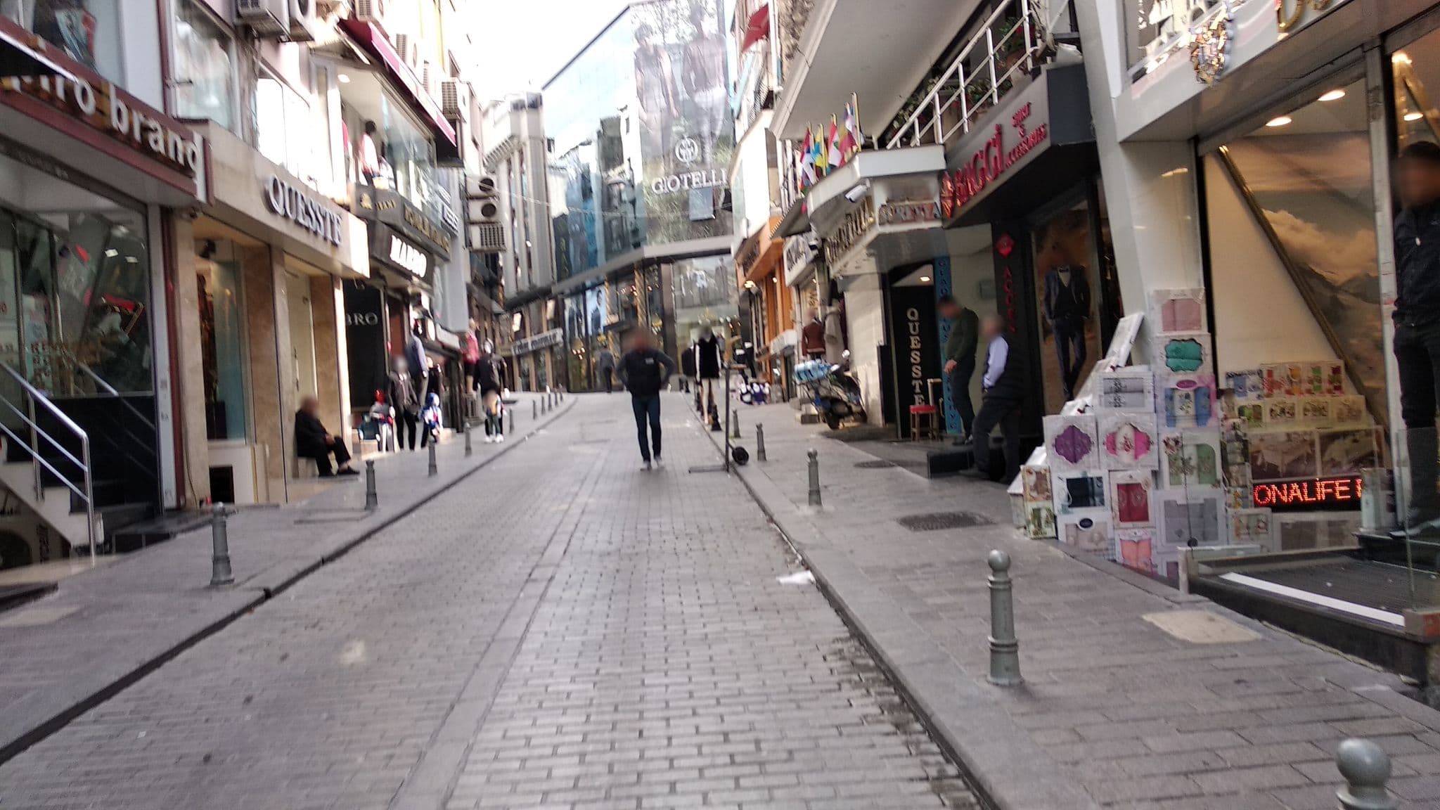 Street view near ÖZ-SA HOTEL, Istanbul — © boracasli (CC BY-SA · Mapillary)