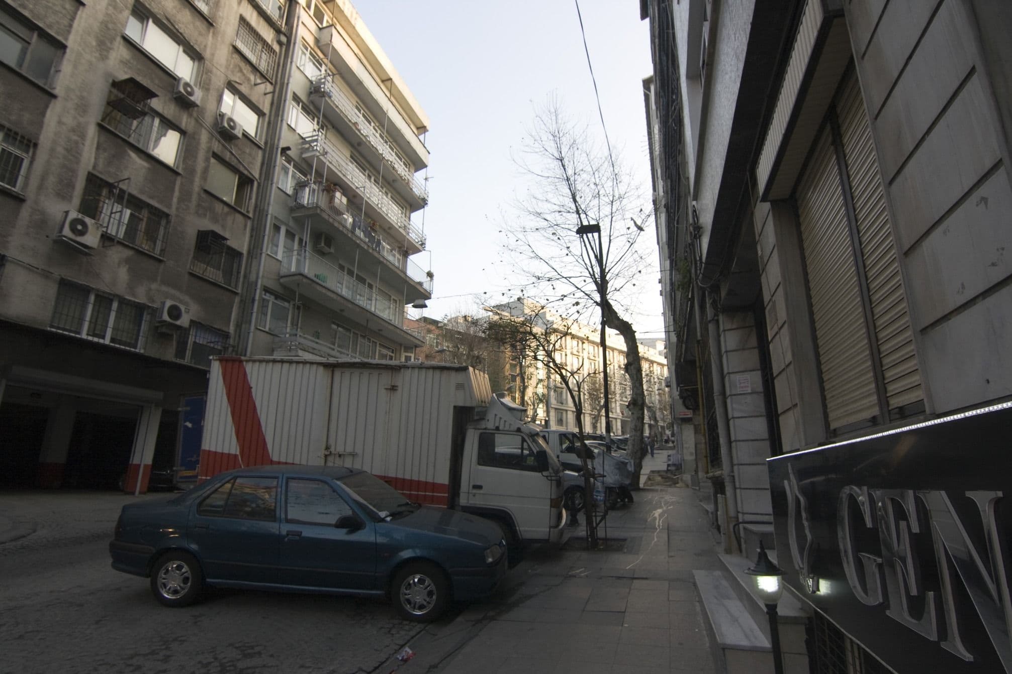Street view near aprilis gold hotel, Sultanahmet — © maxim75 (CC BY-SA · Mapillary)