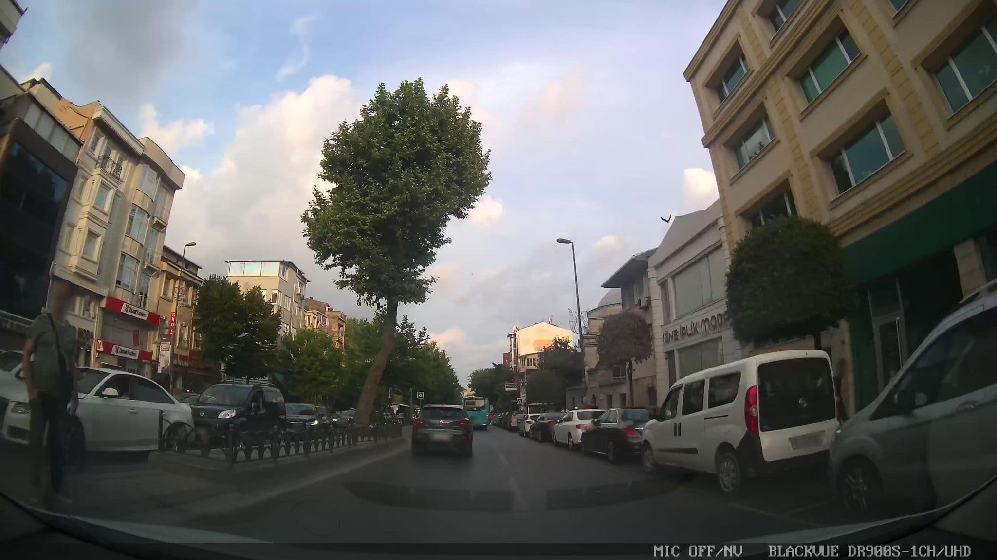Street view near Room 207, Istanbul — © ahmetegri (CC BY-SA · Mapillary)