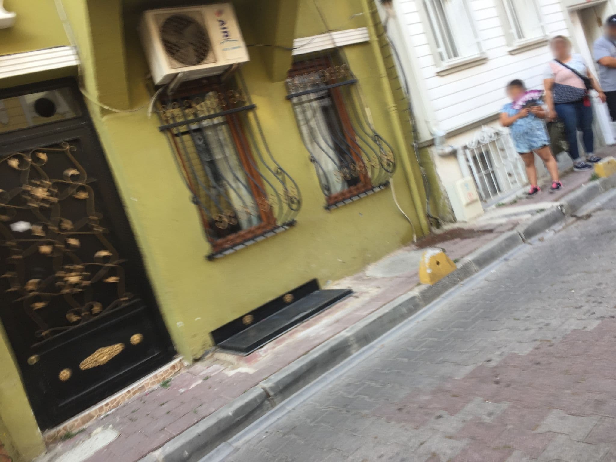 Street view near Fuat Bey Palace, Sultanahmet — © sessiznotalar (CC BY-SA · Mapillary)