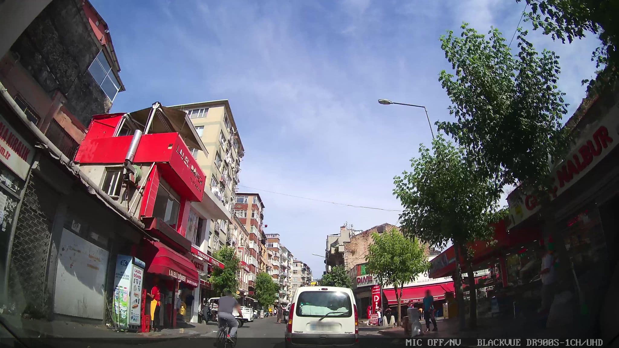 Street view near ÇALIŞKAN OTEL, Istanbul — © asturksever (CC BY-SA · Mapillary)