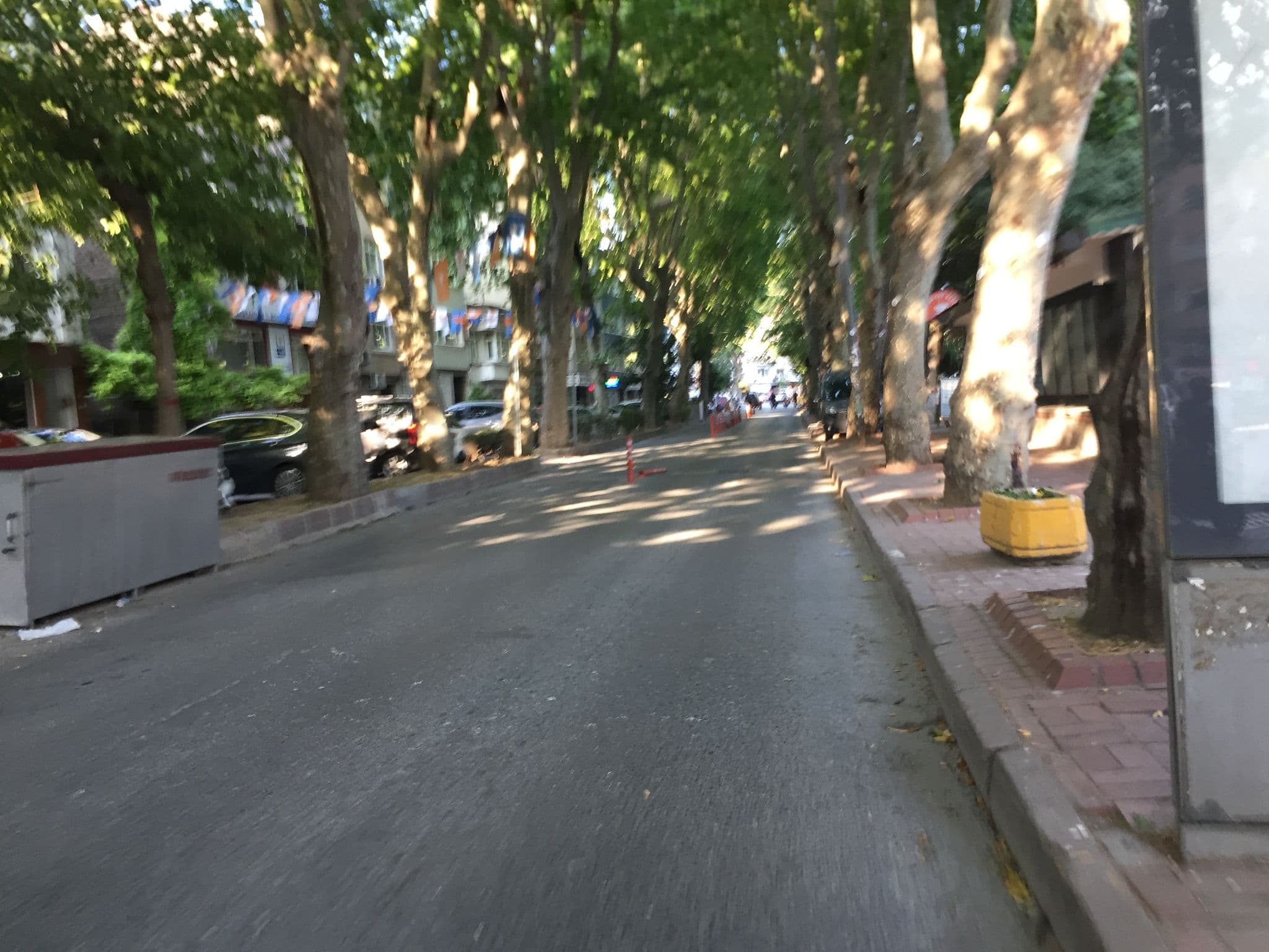 Street view near Ottoman Hotel Park Istanbul, Sultanahmet — © sessiznotalar (CC BY-SA · Mapillary)