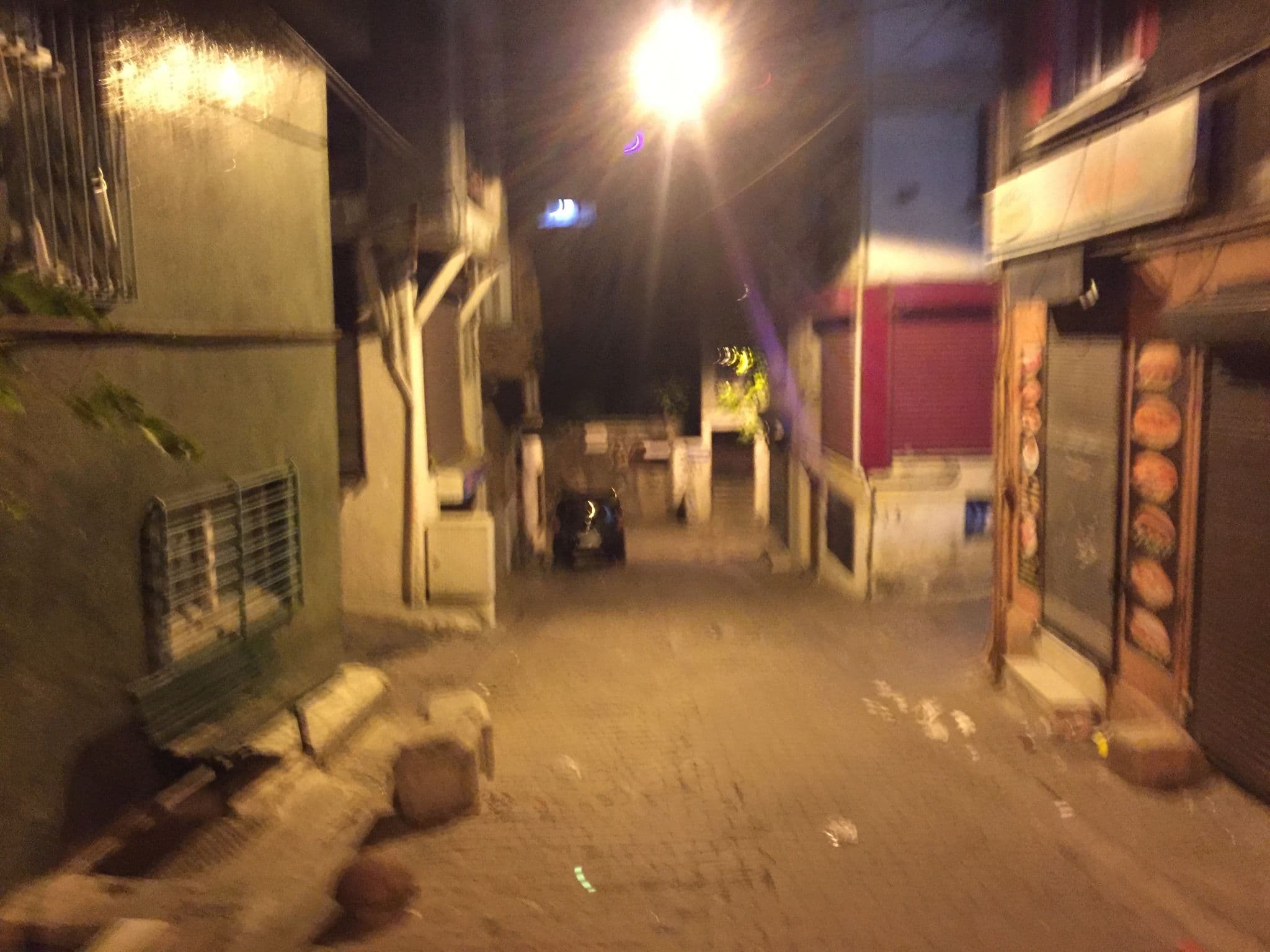 Street view near Galata Grace, Eminönü — © peacewins (CC BY-SA · Mapillary)