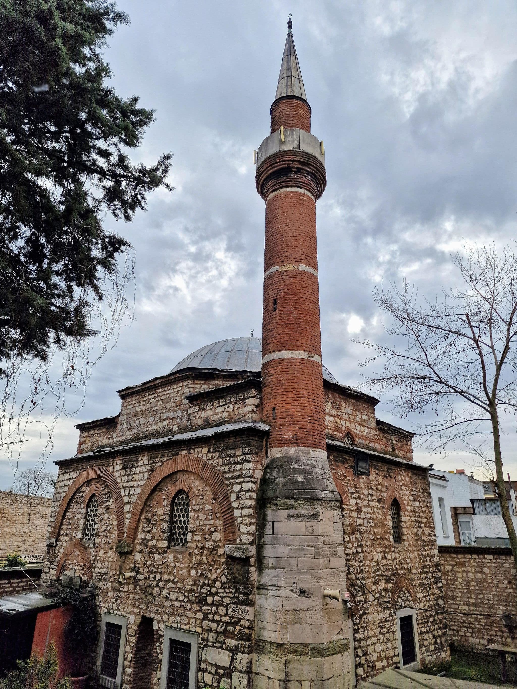Street view near 212 Eternity Boutique Hotel, Sultanahmet — © km2bp (CC BY-SA · Mapillary)