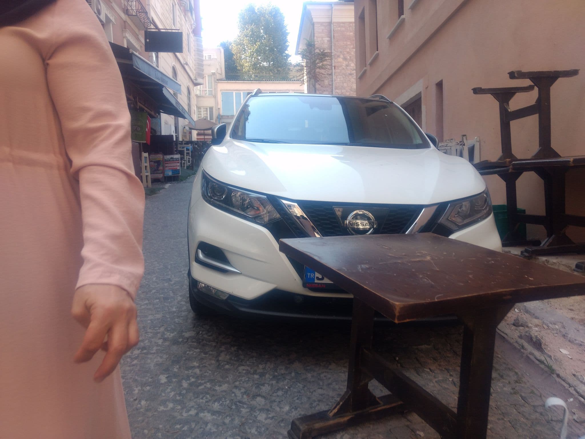 Street view near Hotel Centrium, Eminönü — © mapeadora (CC BY-SA · Mapillary)
