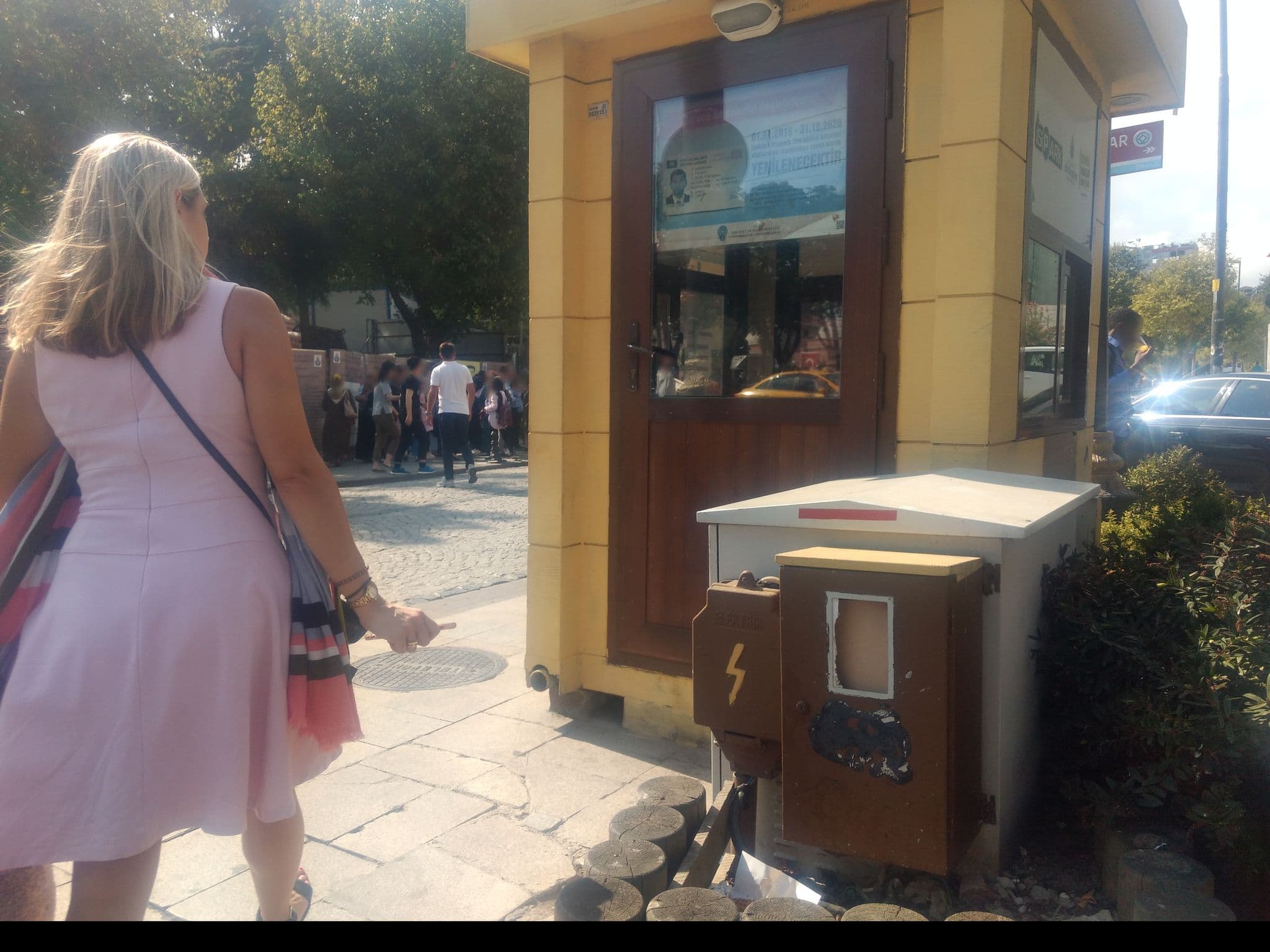 Street view near Courtyard Marriott, Sultanahmet — © mapeadora (CC BY-SA · Mapillary)