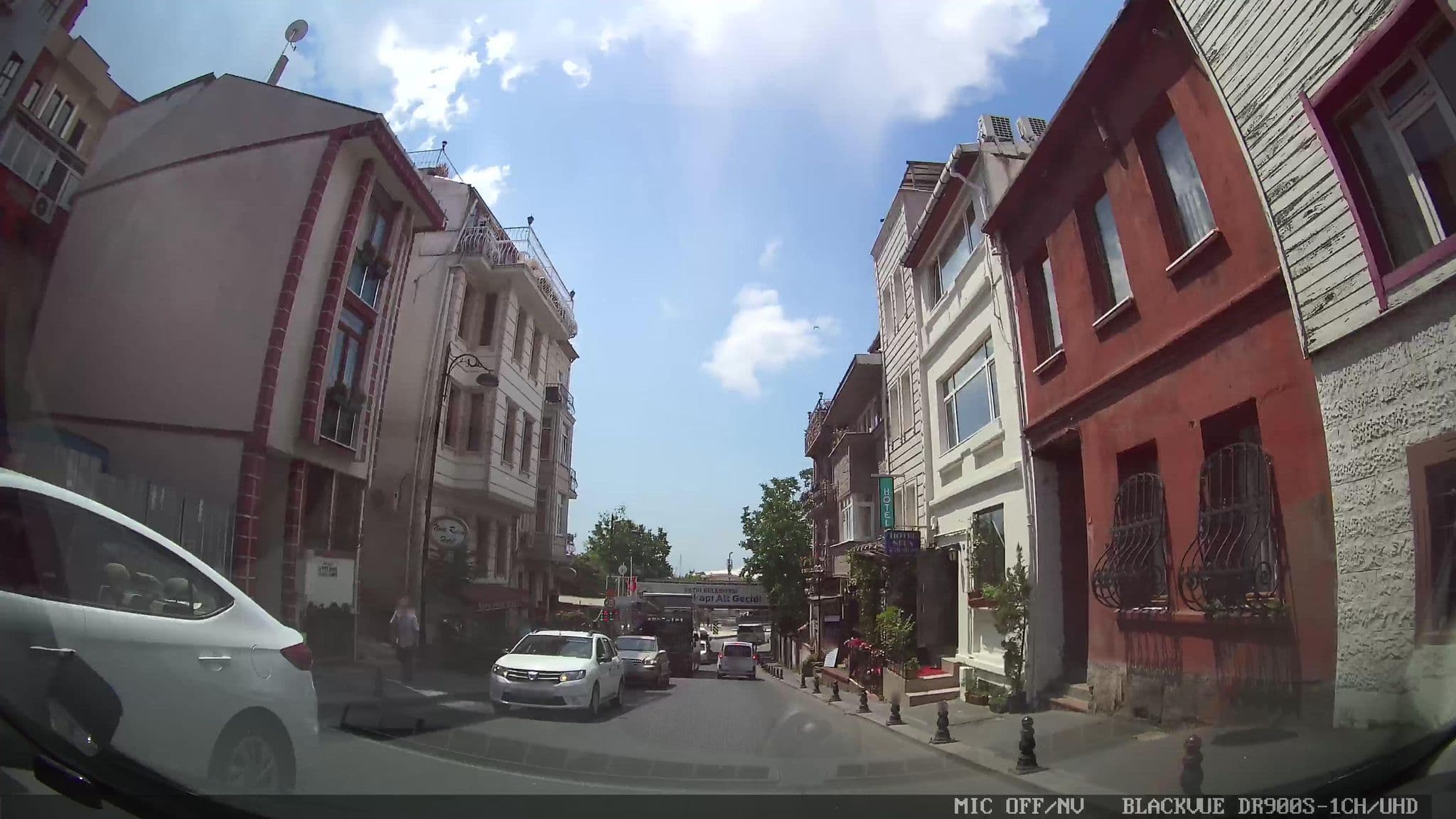 Street view near İstanbul City Guest House, Sultanahmet — © asturksever (CC BY-SA · Mapillary)