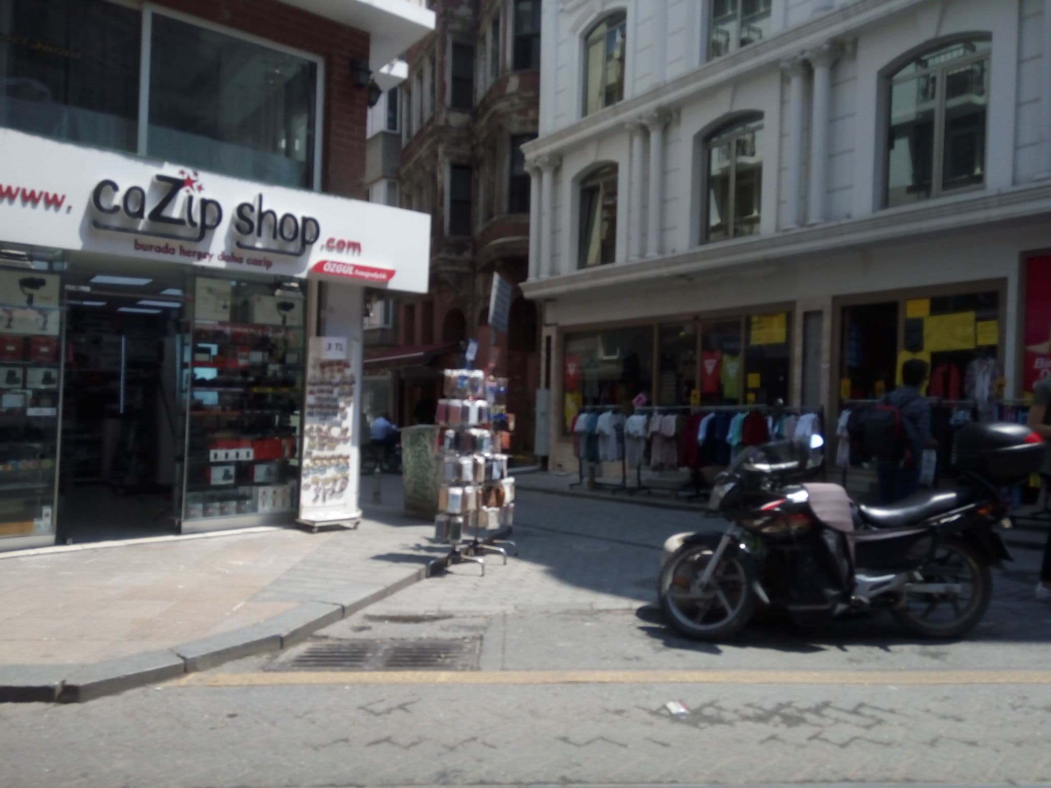Street view near İstanbui Sirkeci Hotel, Eminönü — © mapfool (CC BY-SA · Mapillary)