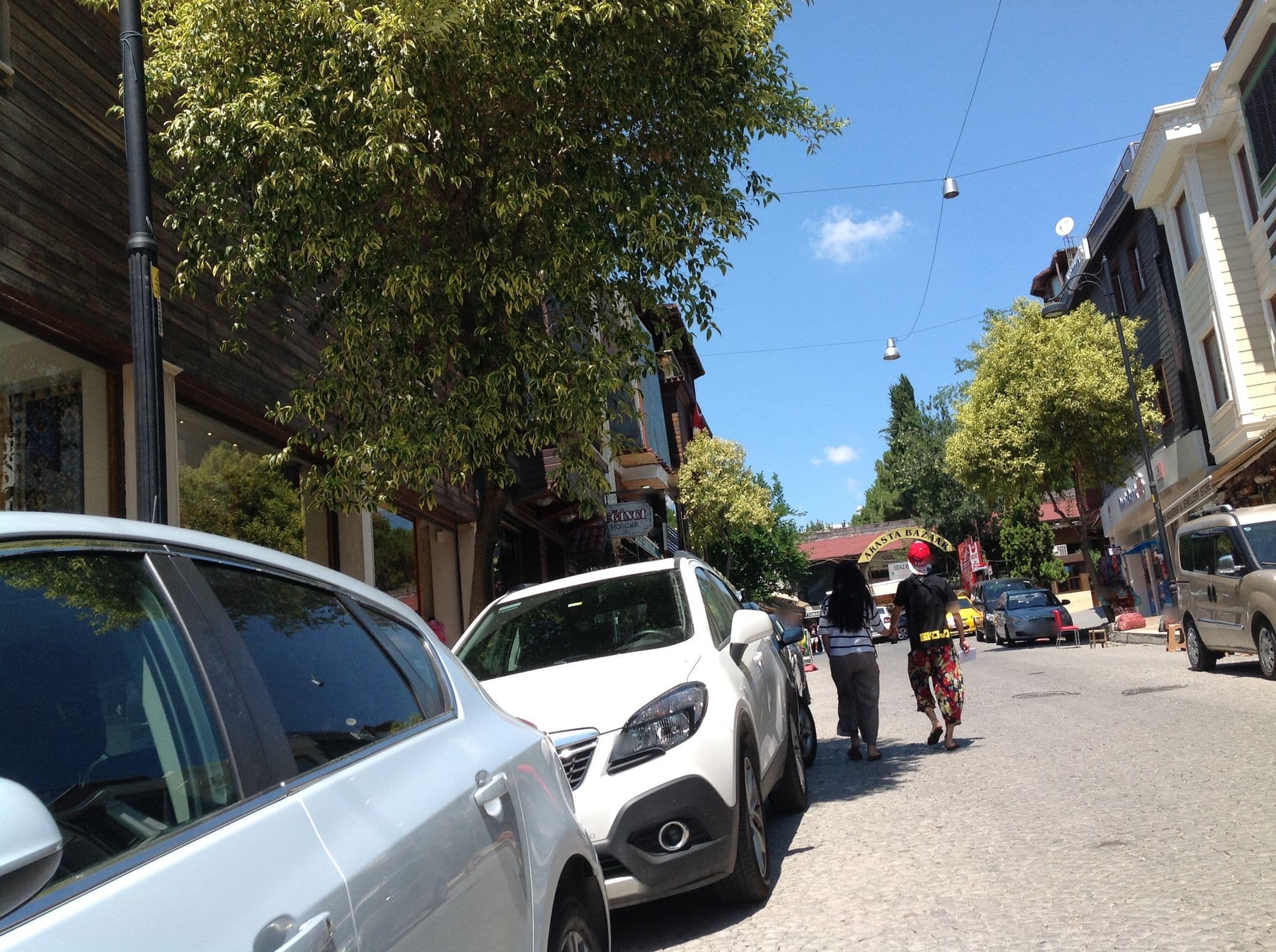 Street view near Hipodrome Otel, Sultanahmet — © omarsansi (CC BY-SA · Mapillary)
