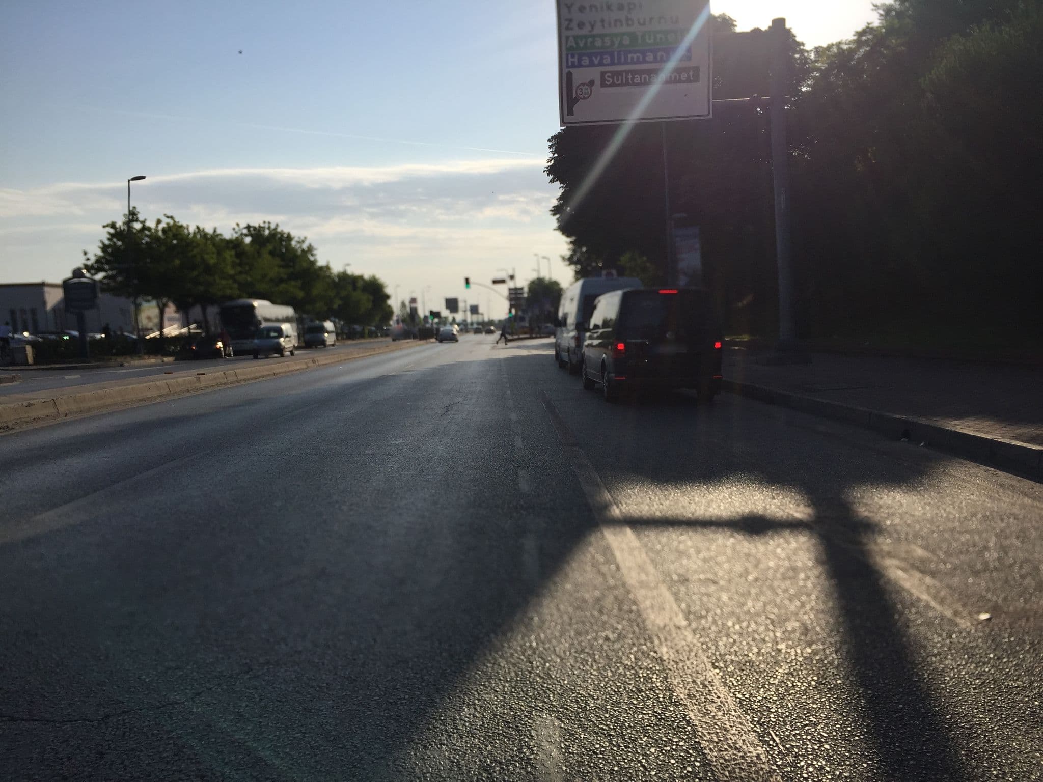 Street view near Marmara Konak Old City, Sultanahmet — © sessiznotalar (CC BY-SA · Mapillary)