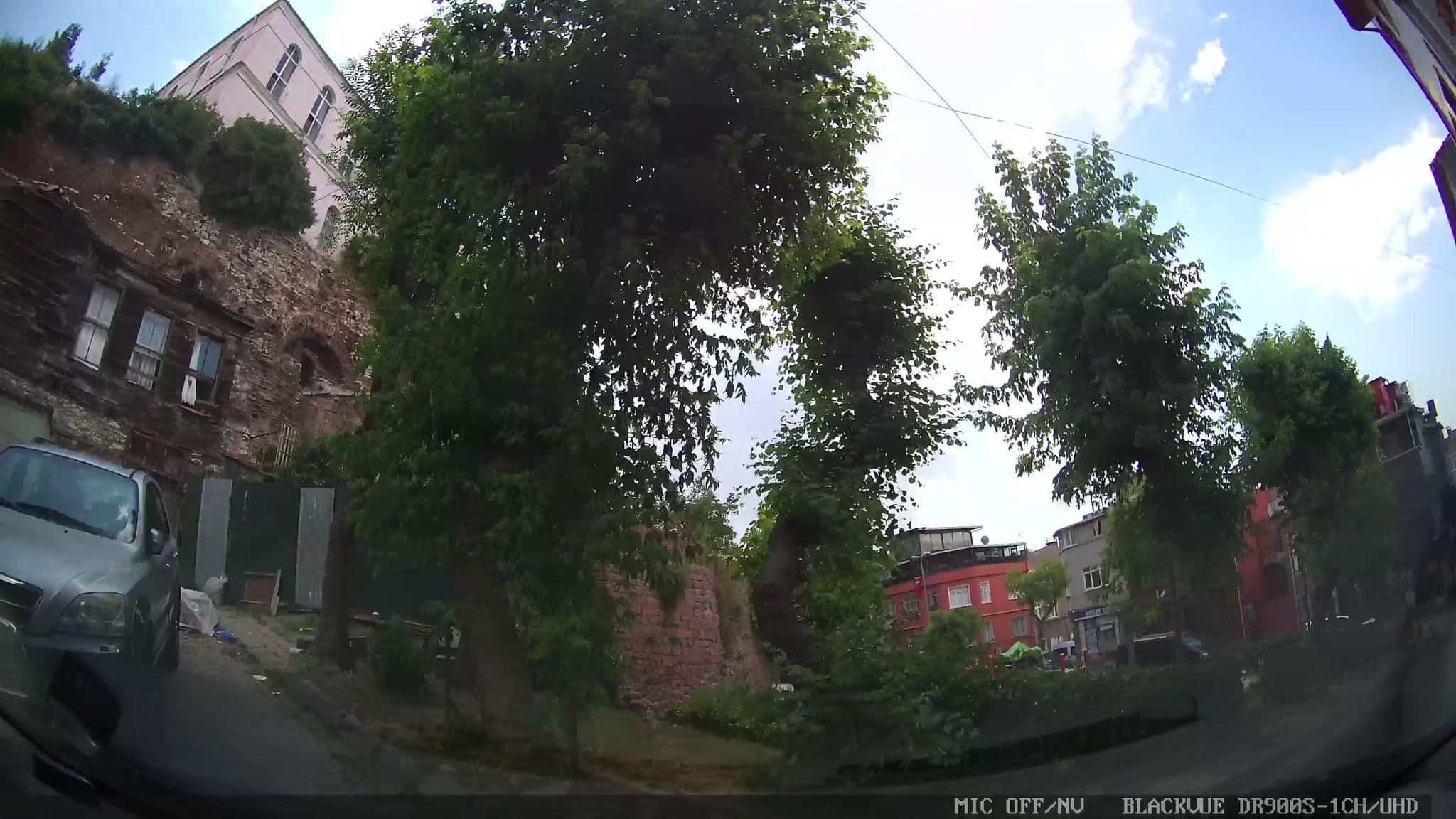 Street view near Villa Sphendone Istanbul, Sultanahmet — © asturksever (CC BY-SA · Mapillary)