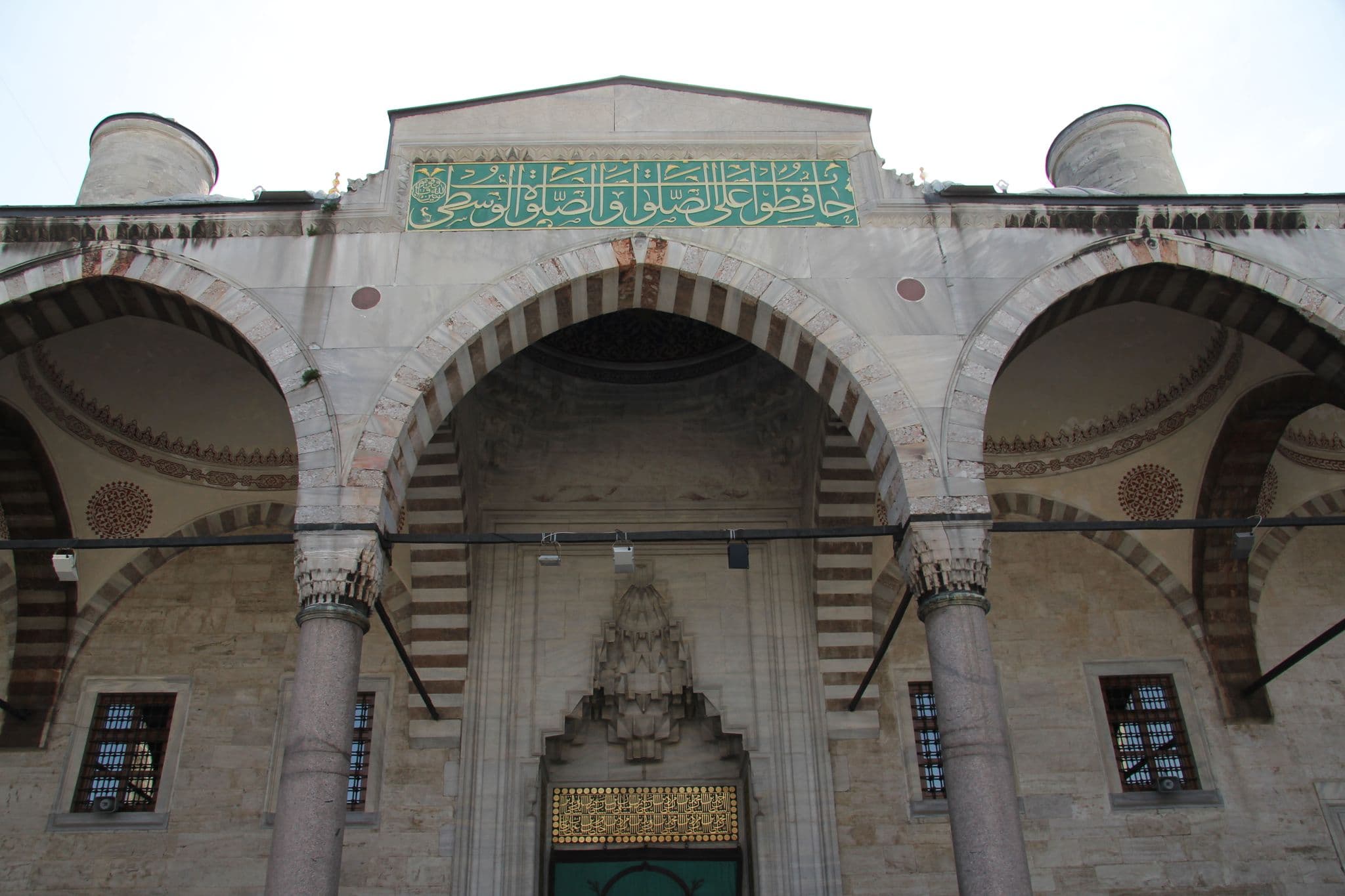 Street view near Sultan Ahmet Palace Hotel, Sultanahmet — © popple (CC BY-SA · Mapillary)