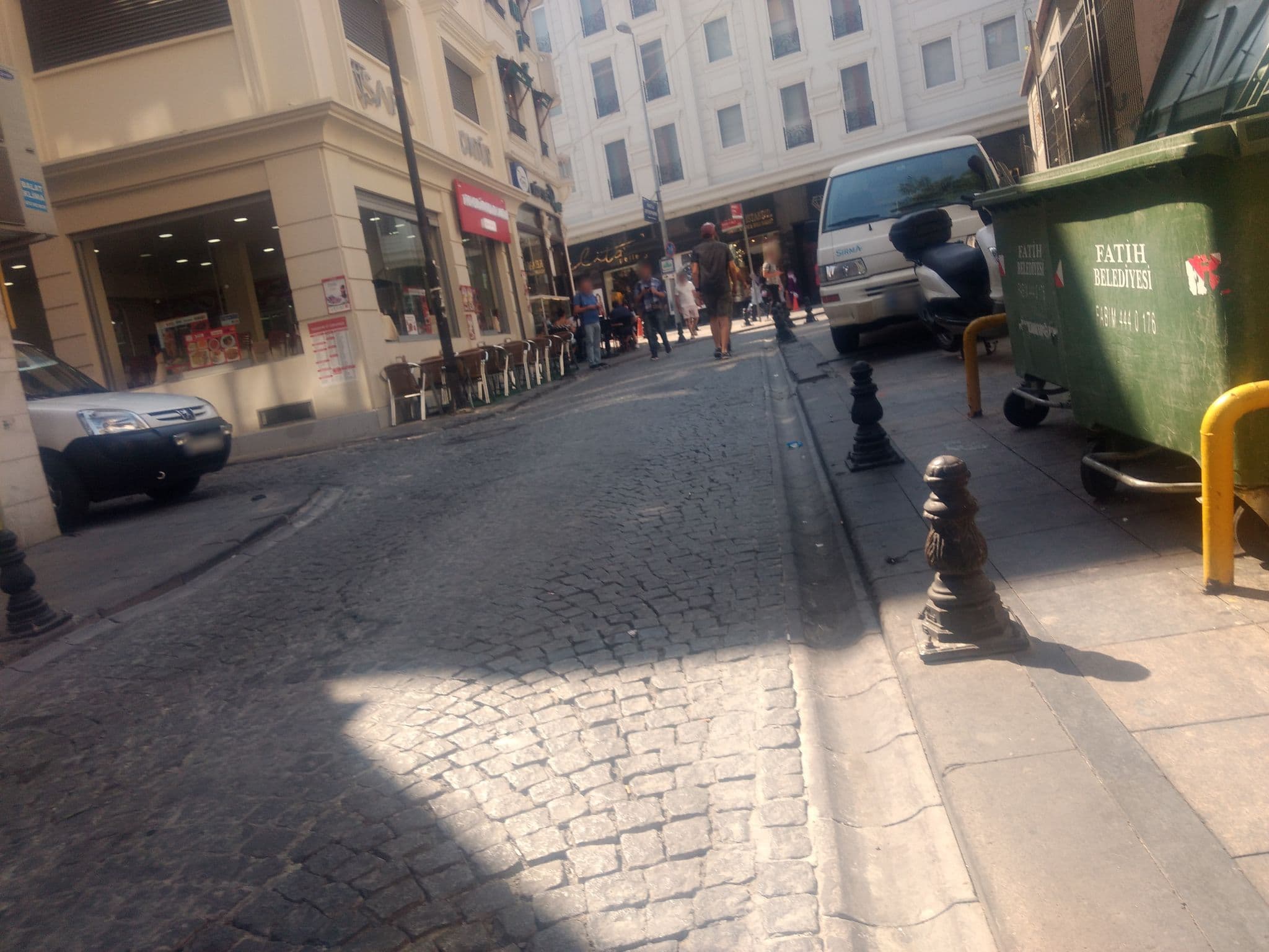 Street view near aybar otel, Sultanahmet — © mapeadora (CC BY-SA · Mapillary)