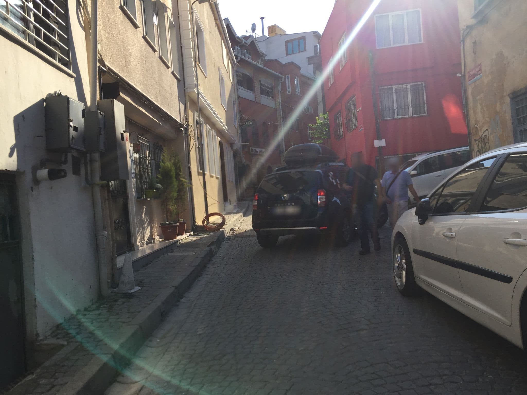 Street view near Old Cit Budget Hotel, Sultanahmet — © sessiznotalar (CC BY-SA · Mapillary)