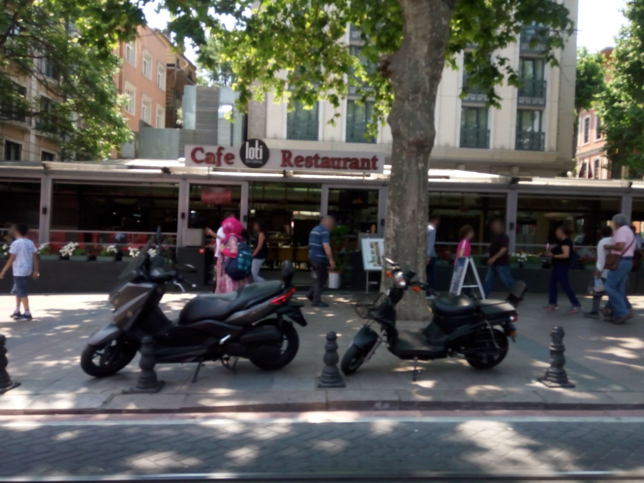 Street view near Hotel Nena Istanbul, Sultanahmet — © mapfool (CC BY-SA · Mapillary)