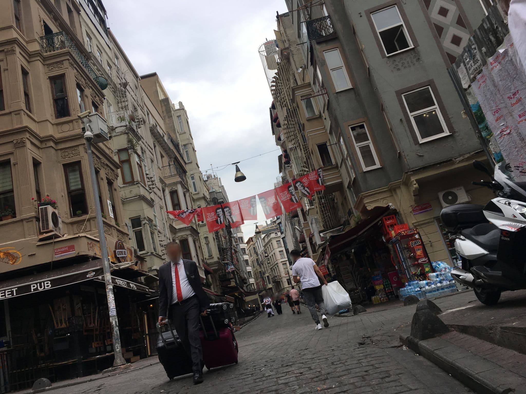 Street view near HOTEL KAYA, Eminönü — © 1ferdi (CC BY-SA · Mapillary)