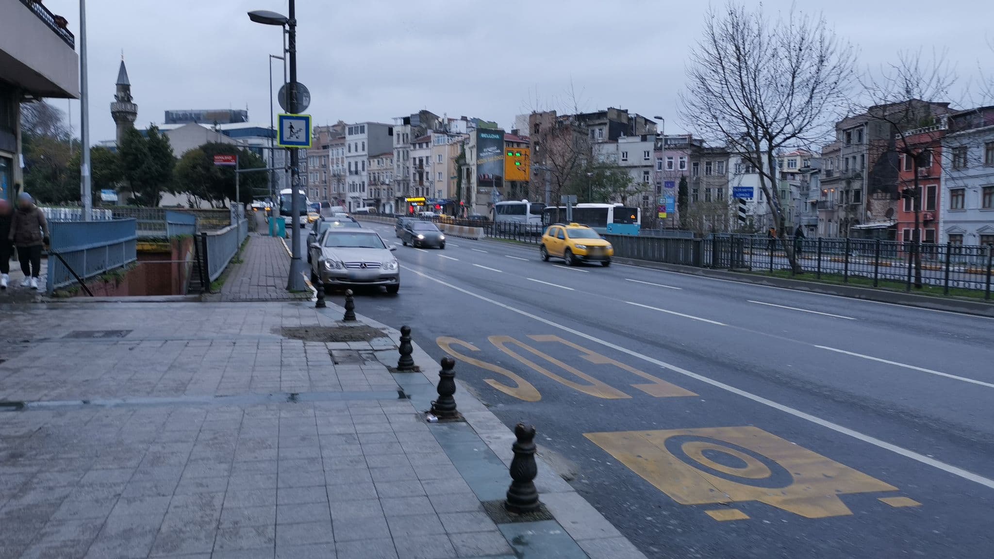 Street view near IstWest Hotel, Eminönü — © asturksever (CC BY-SA · Mapillary)