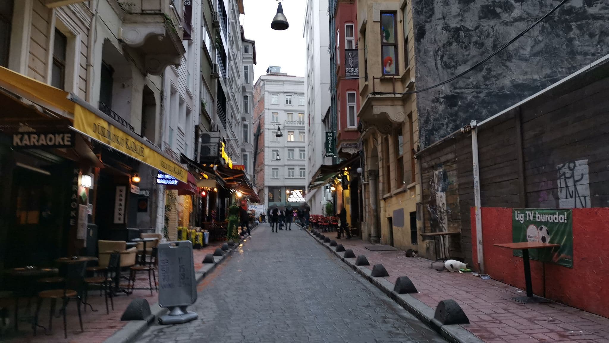 Street view near Konak Suites, Eminönü — © asturksever (CC BY-SA · Mapillary)