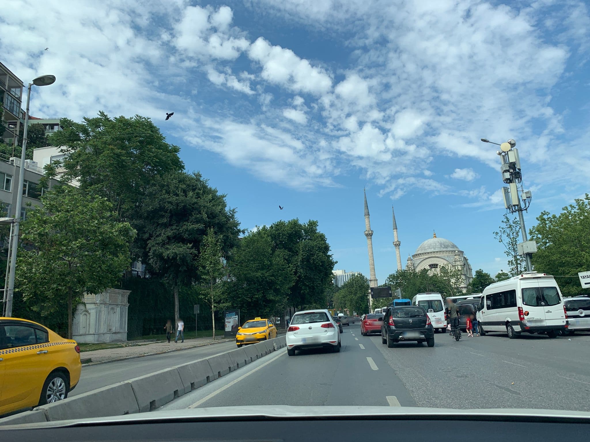 Street view near Galata Melling, Üsküdar — © cihan10 (CC BY-SA · Mapillary)
