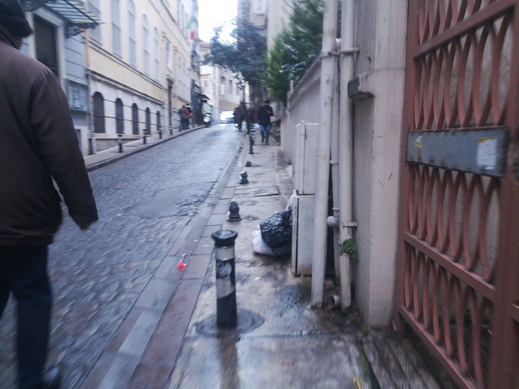 Street view near Taksim Ma Masion Hotels, Eminönü — © mart_anne (CC BY-SA · Mapillary)