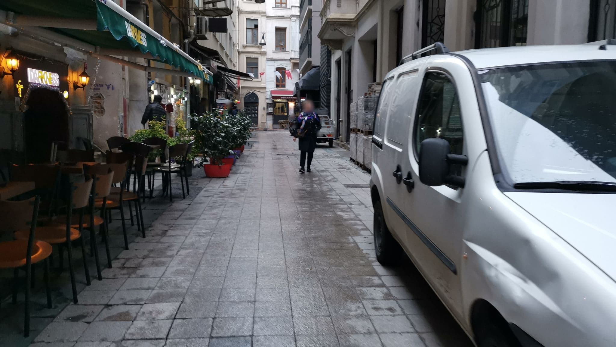 Street view near Ist Guest House, Eminönü — © asturksever (CC BY-SA · Mapillary)