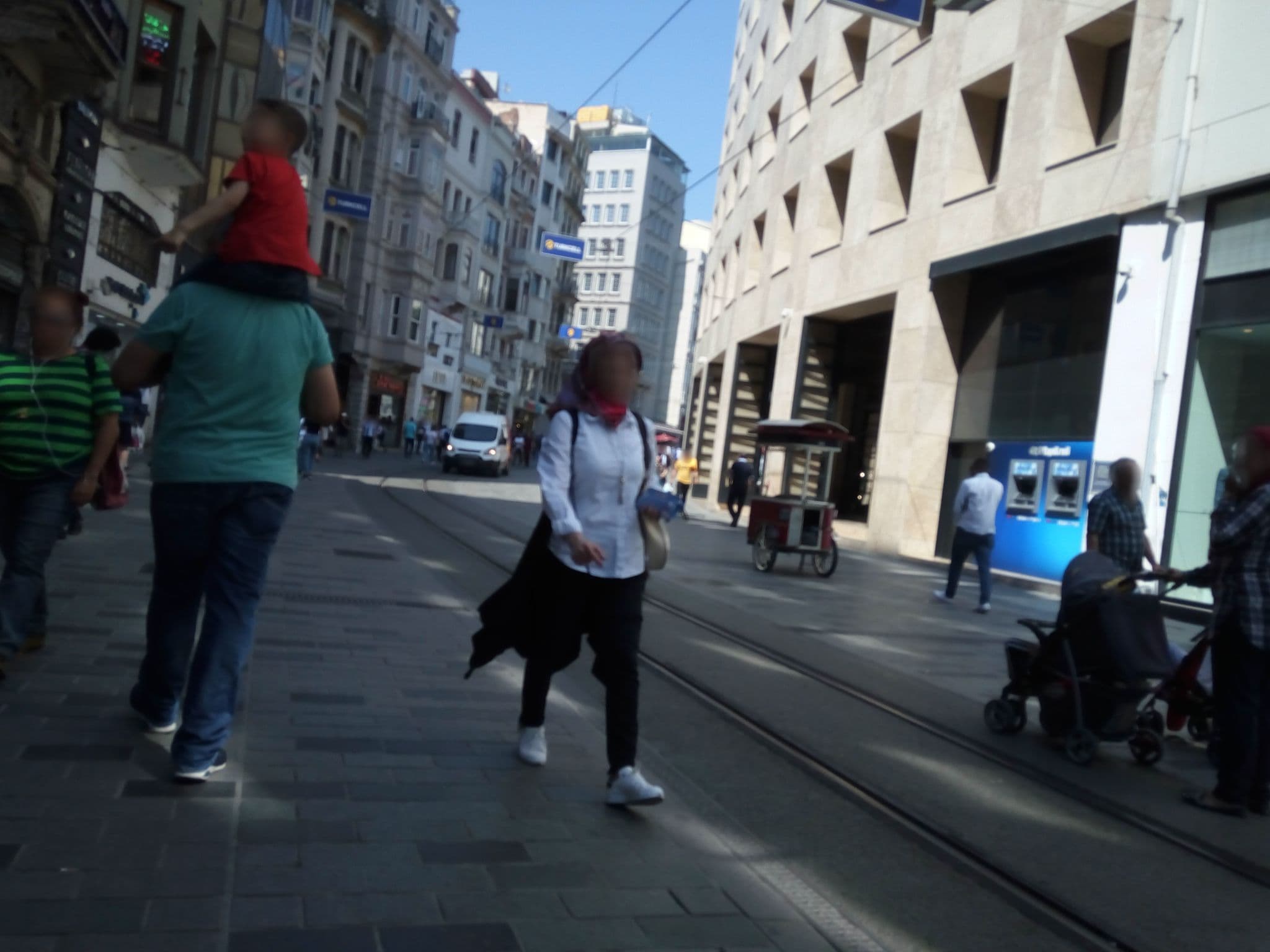 Street view near Siper Apartments, Eminönü — © mapfool (CC BY-SA · Mapillary)