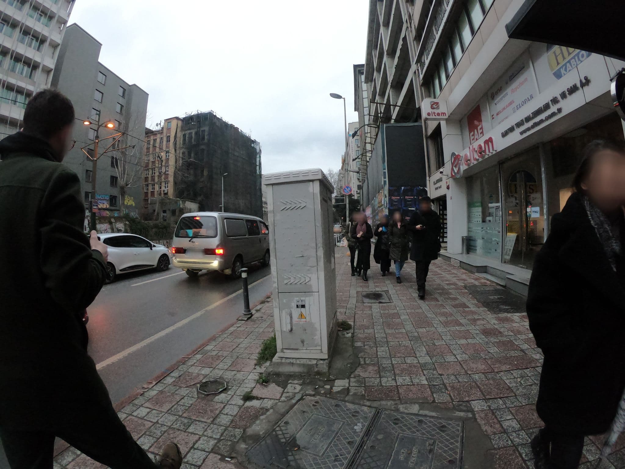 Street view near saykay appartment, Eminönü — © chrisbeddow (CC BY-SA · Mapillary)