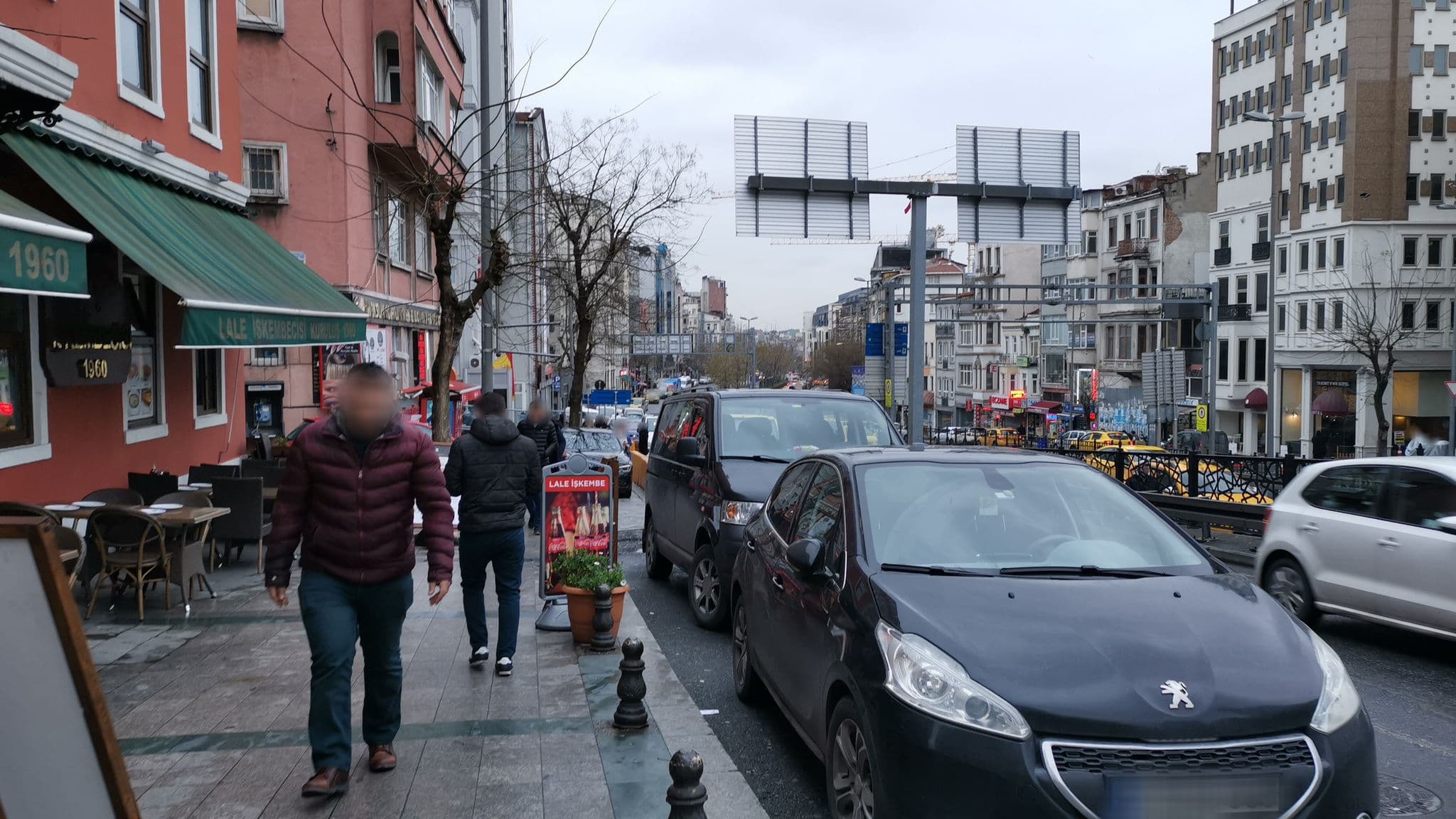 Street view near Taksim Park Hotel, Eminönü — © asturksever (CC BY-SA · Mapillary)