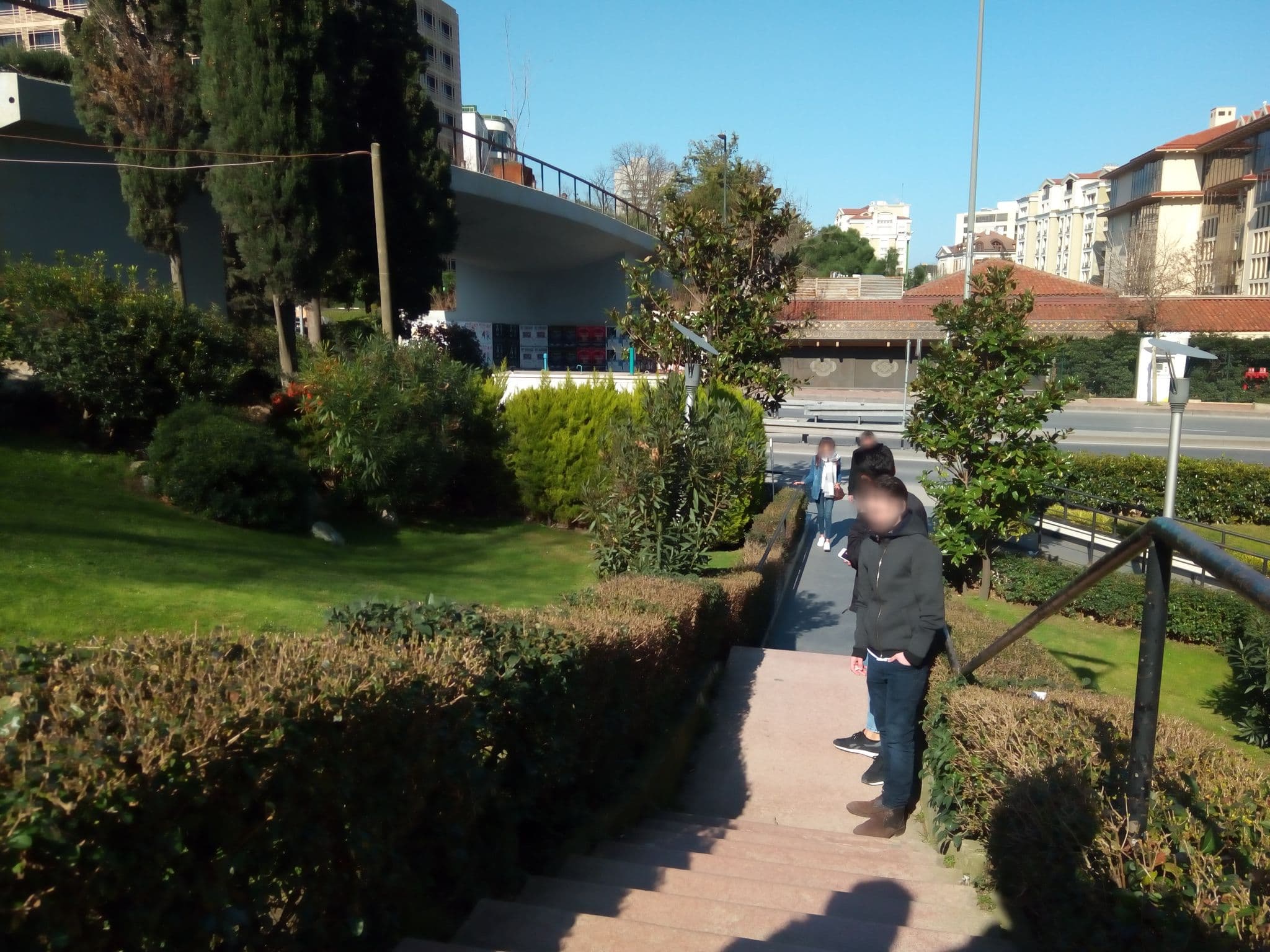 Street view near Carpark, Şişli — © asefakcby (CC BY-SA · Mapillary)
